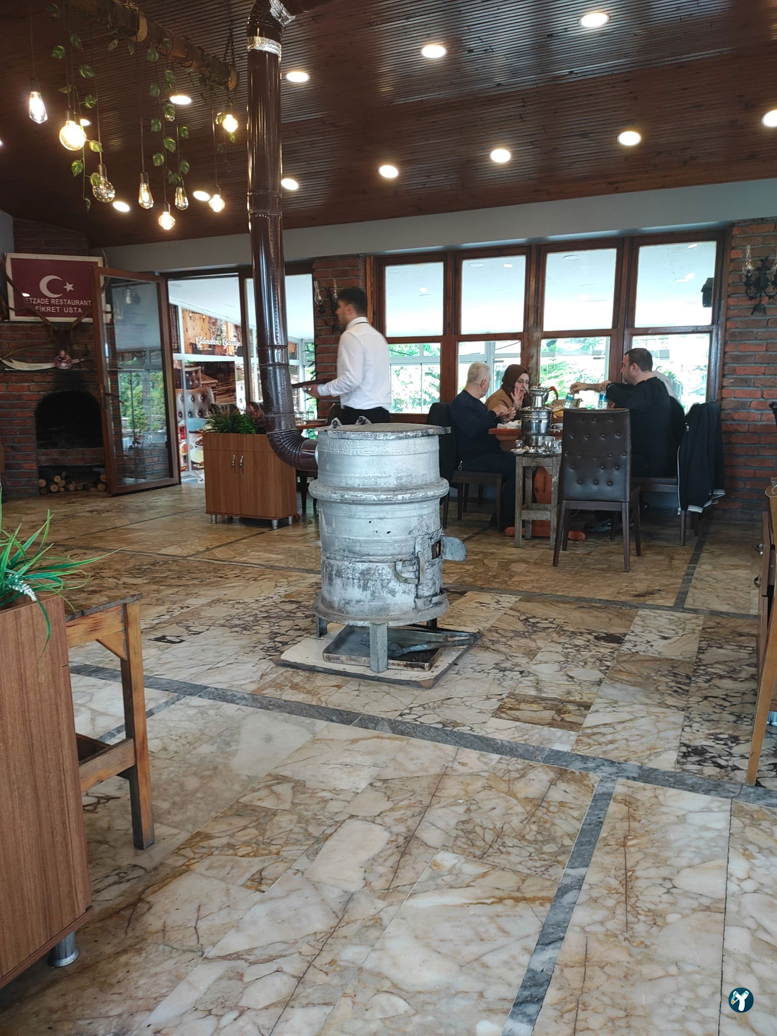 Etzade Eşsiz Anadolu Lezzetleri - Testi Kebabı, Dana Lokum - Kahvaltı