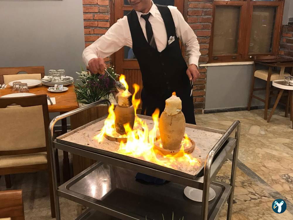 Etzade Eşsiz Anadolu Lezzetleri - Testi Kebabı, Dana Lokum - Kahvaltı