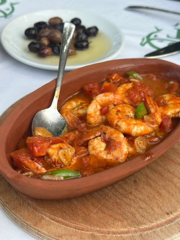 Cennet Restaurant - Azmak Başı Akyaka