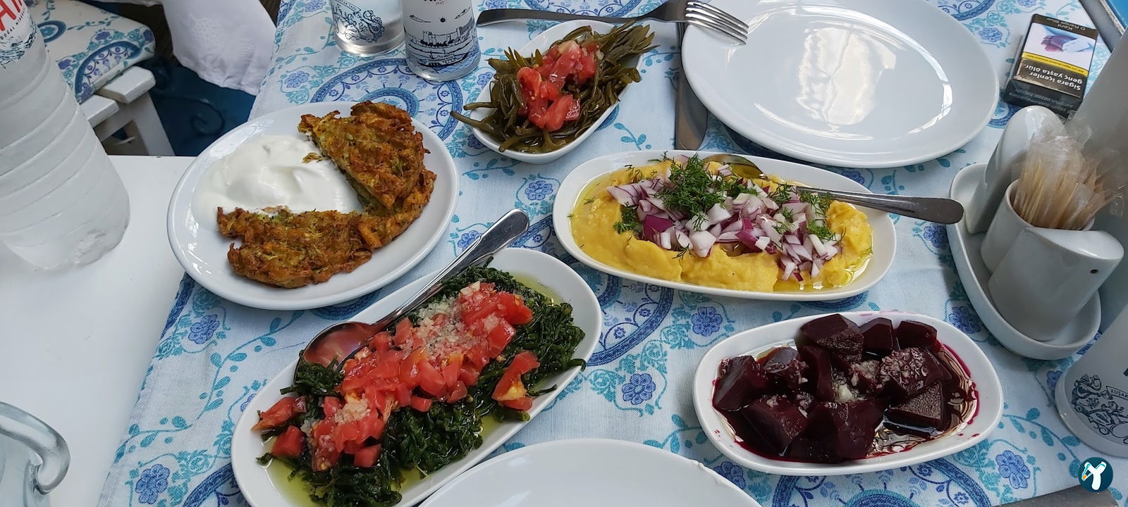 Aynalı Meyhane