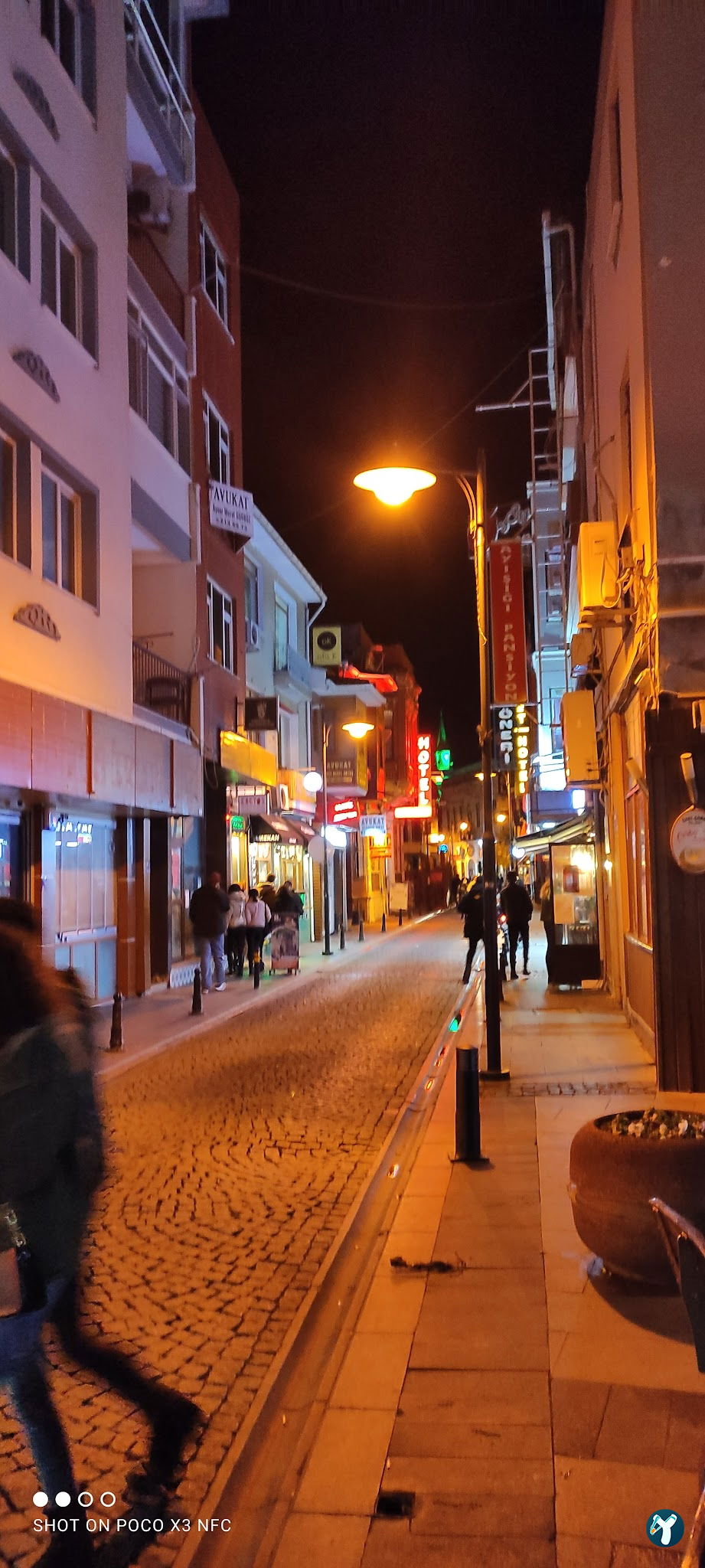 Aynalı Meyhane