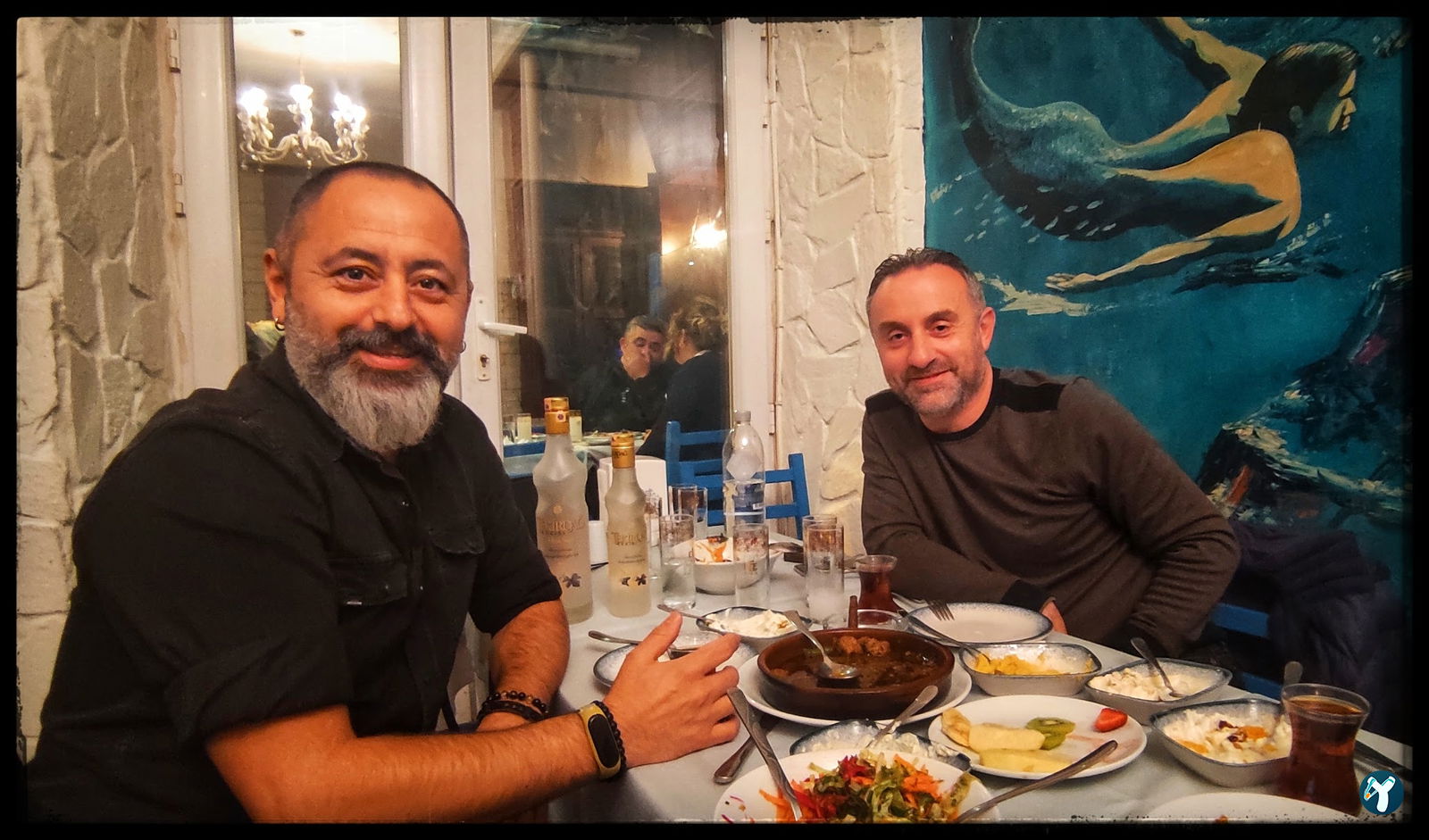 Aynalı Meyhane
