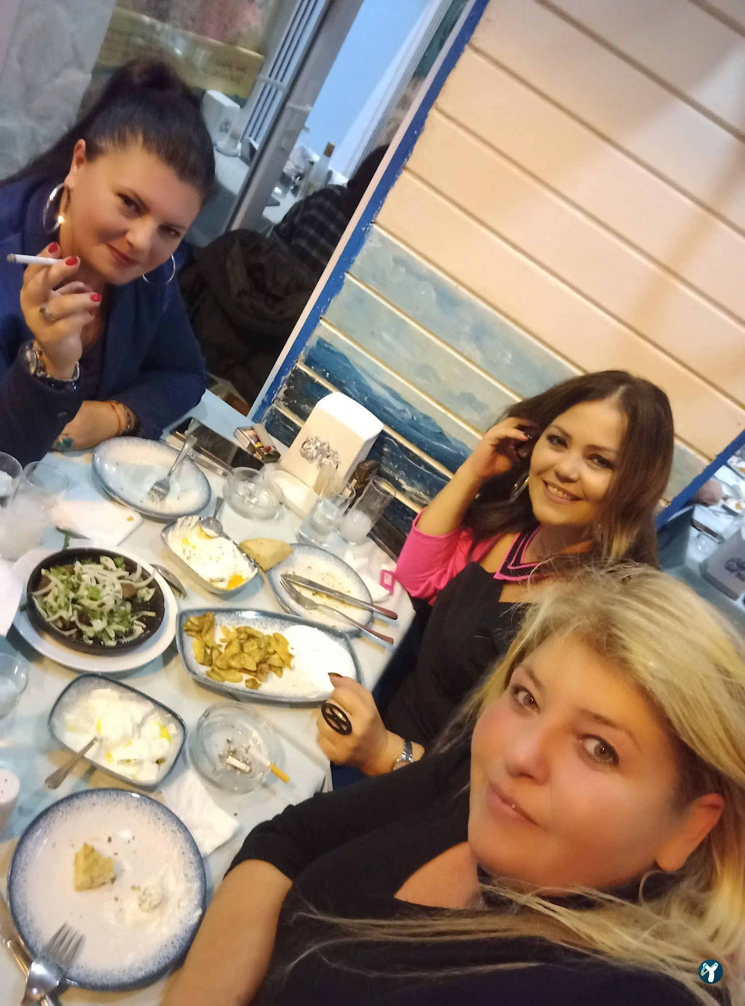Aynalı Meyhane