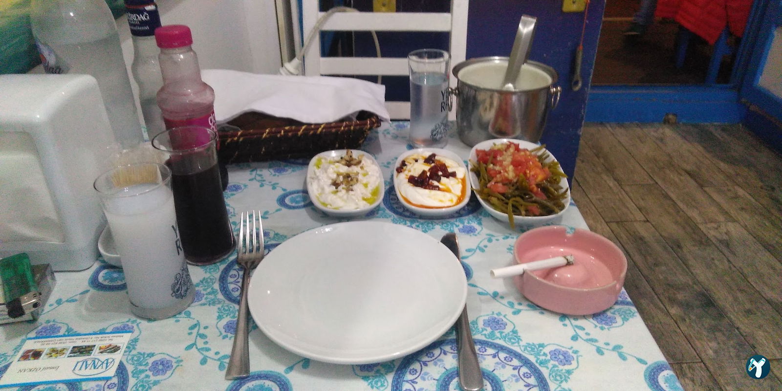 Aynalı Meyhane