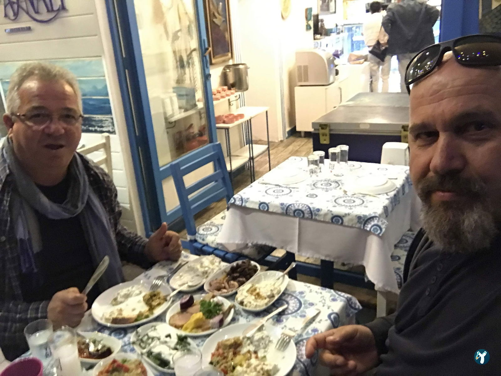 Aynalı Meyhane