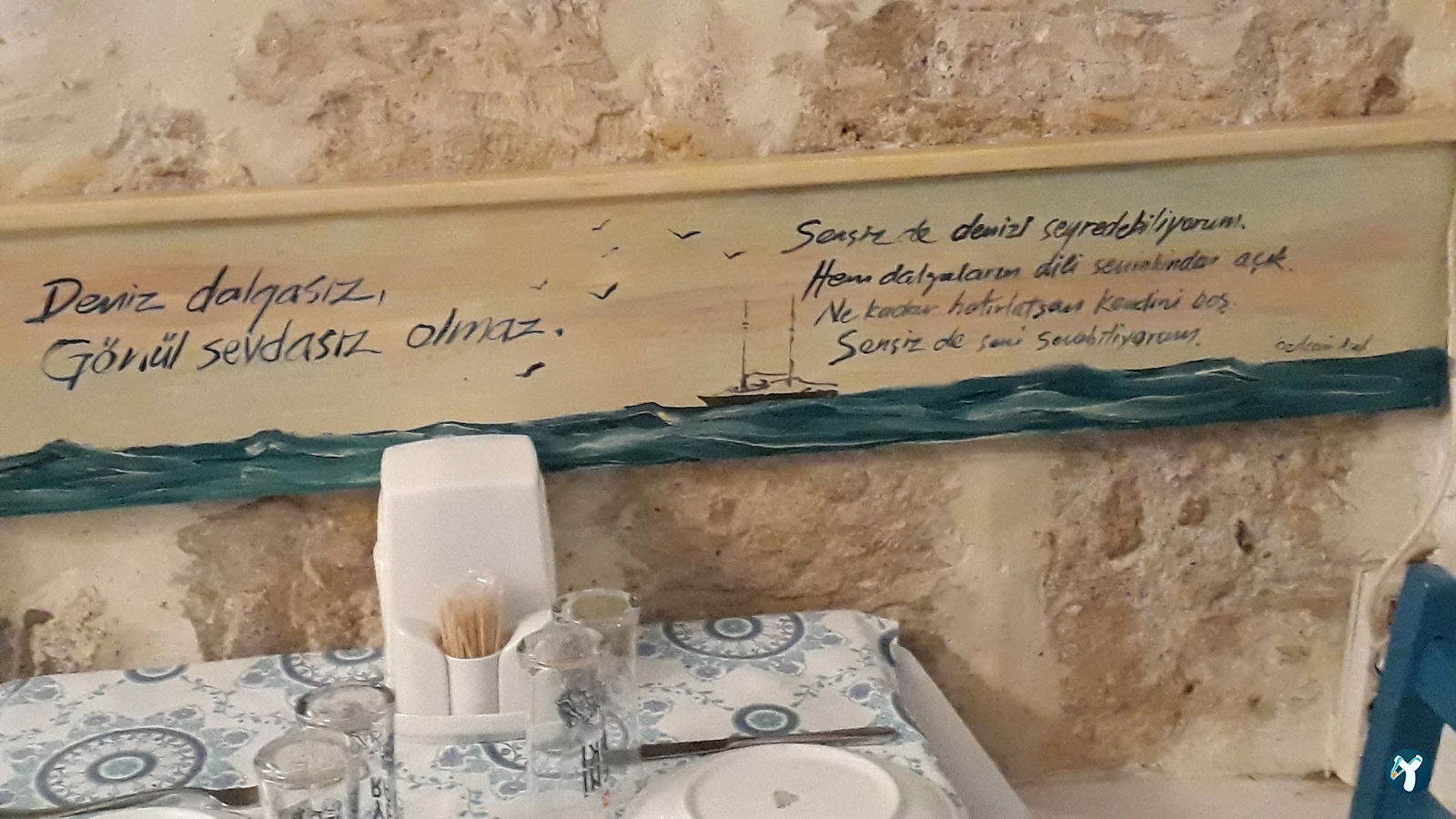 Aynalı Meyhane
