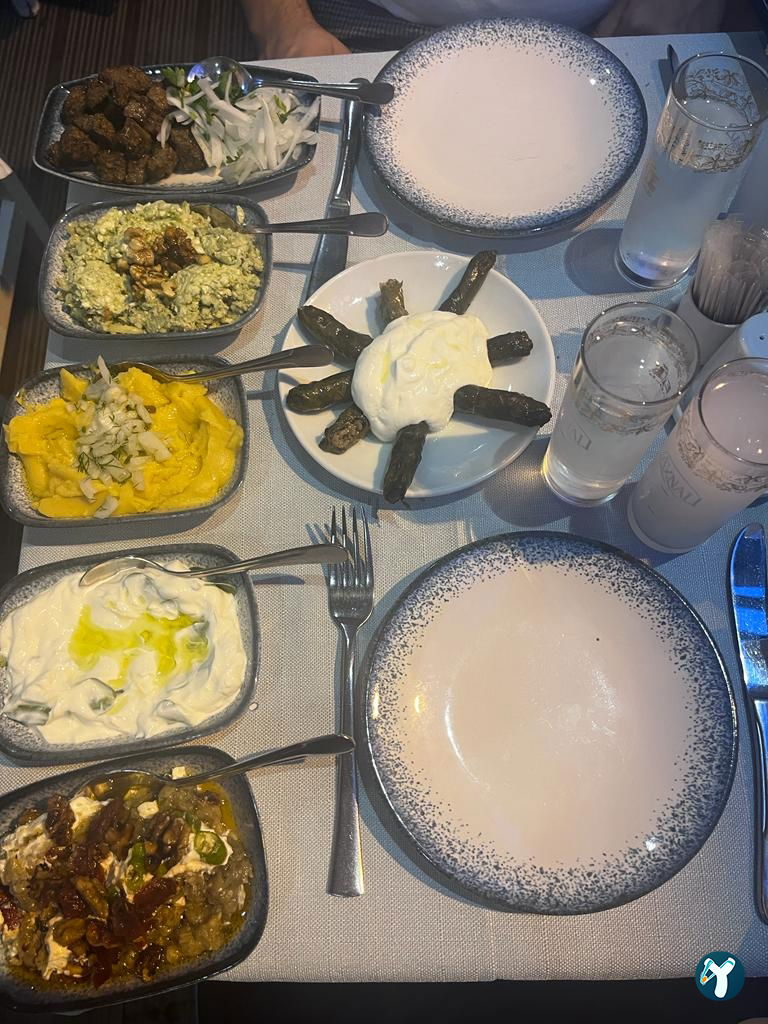 Aynalı Meyhane