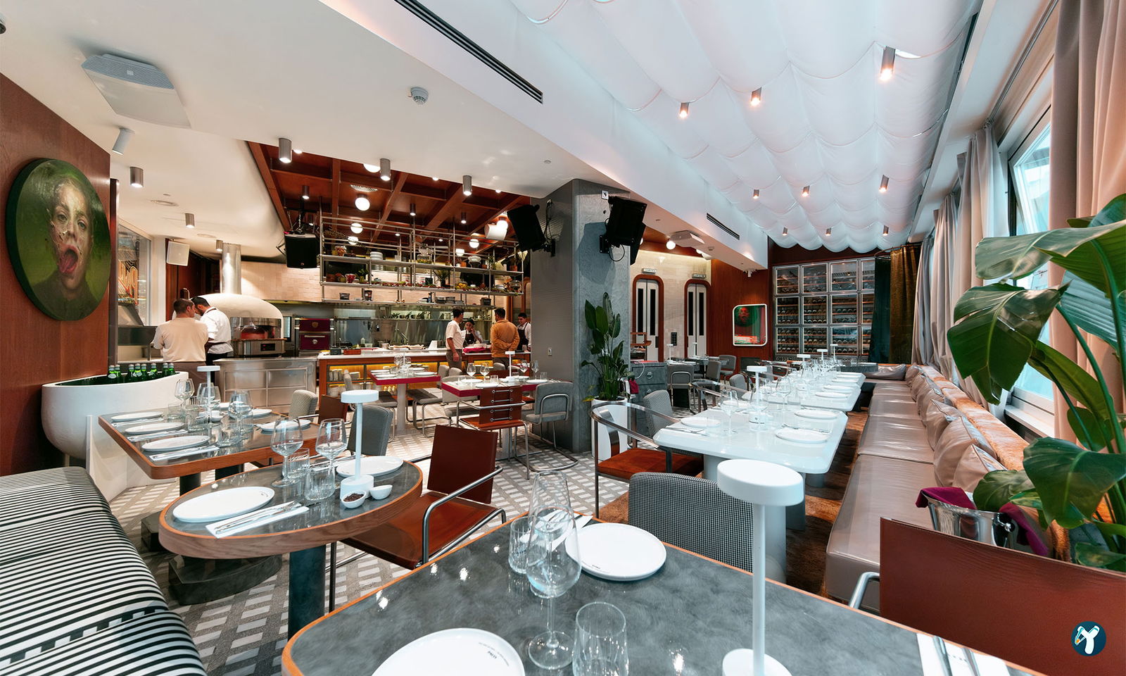 Pally - Restoran & Kokteyl Bar