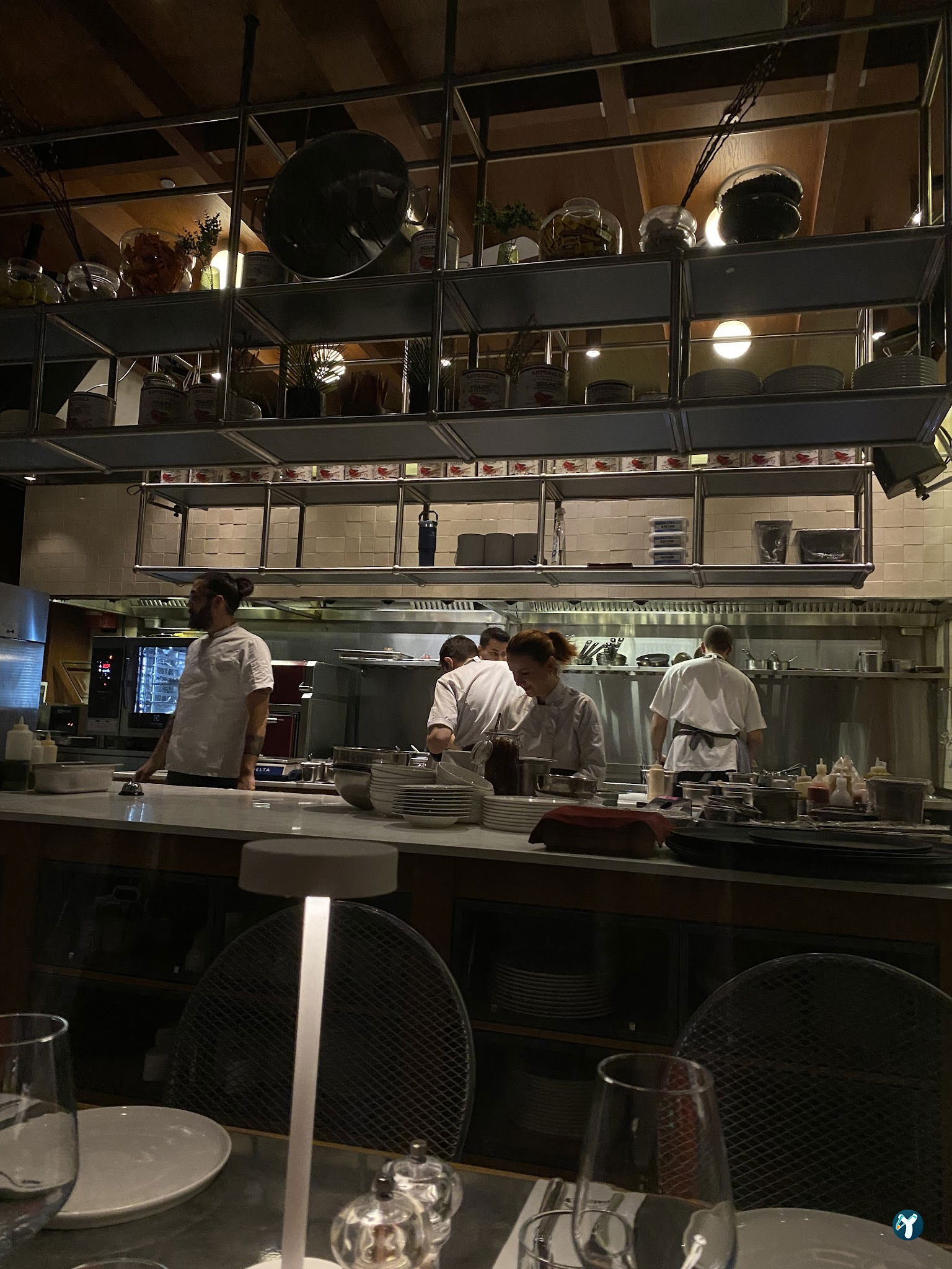 Pally - Restoran & Kokteyl Bar