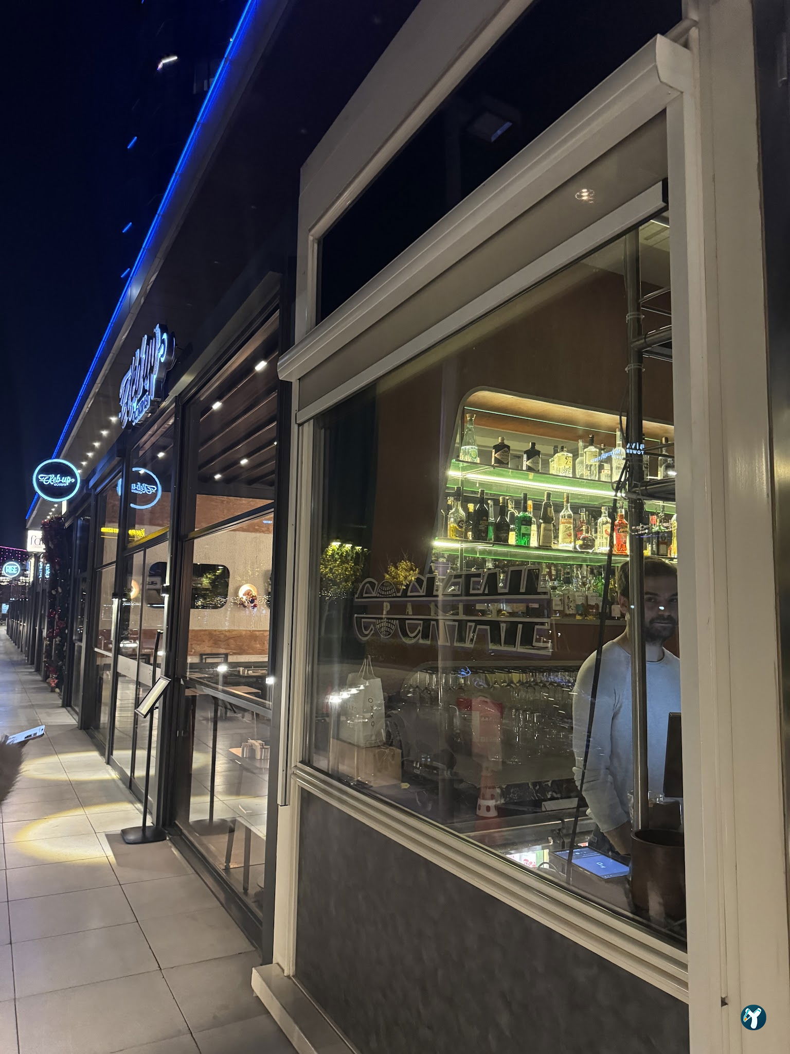 Pally - Restoran & Kokteyl Bar