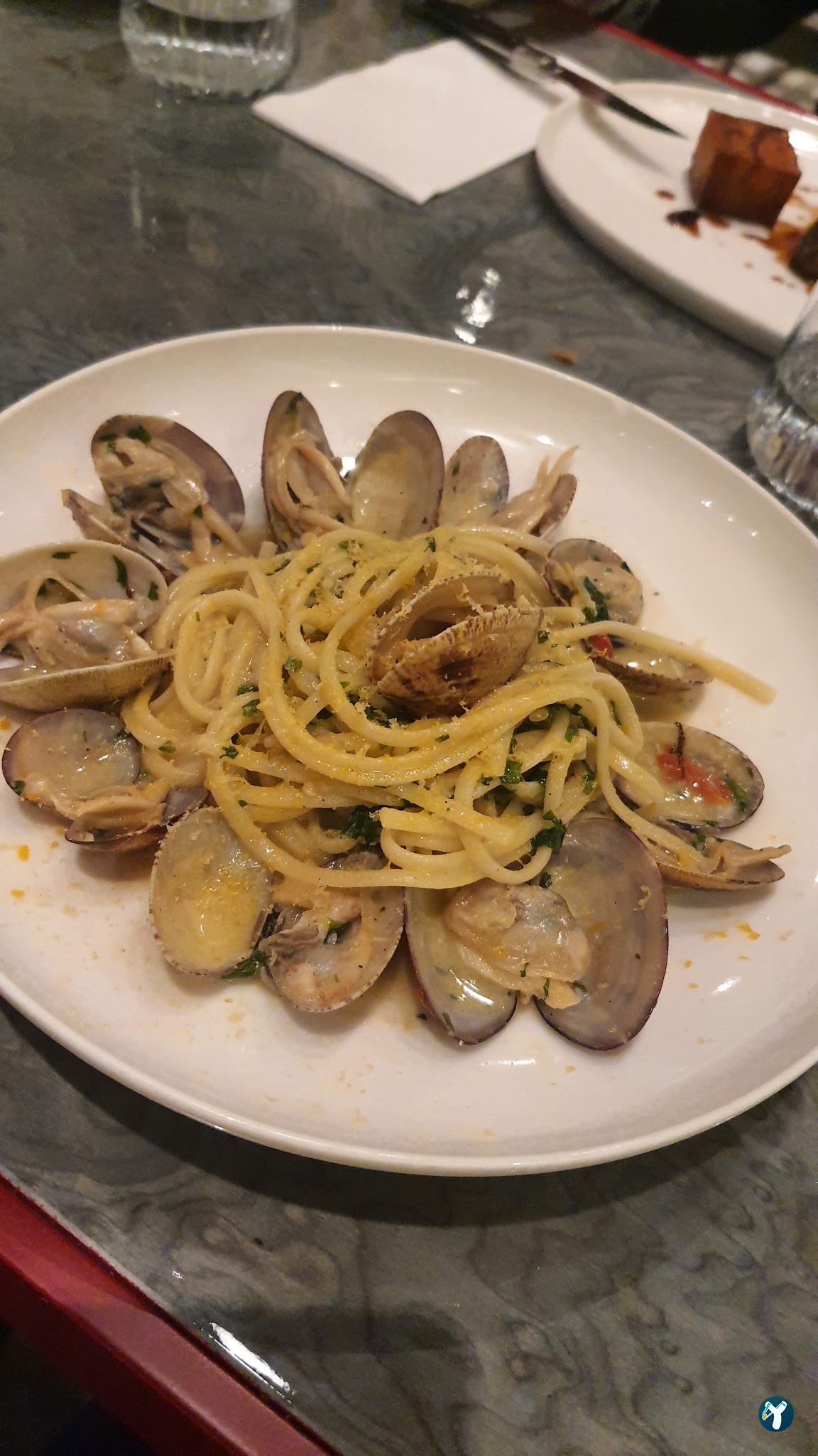 Pally - Restoran & Kokteyl Bar