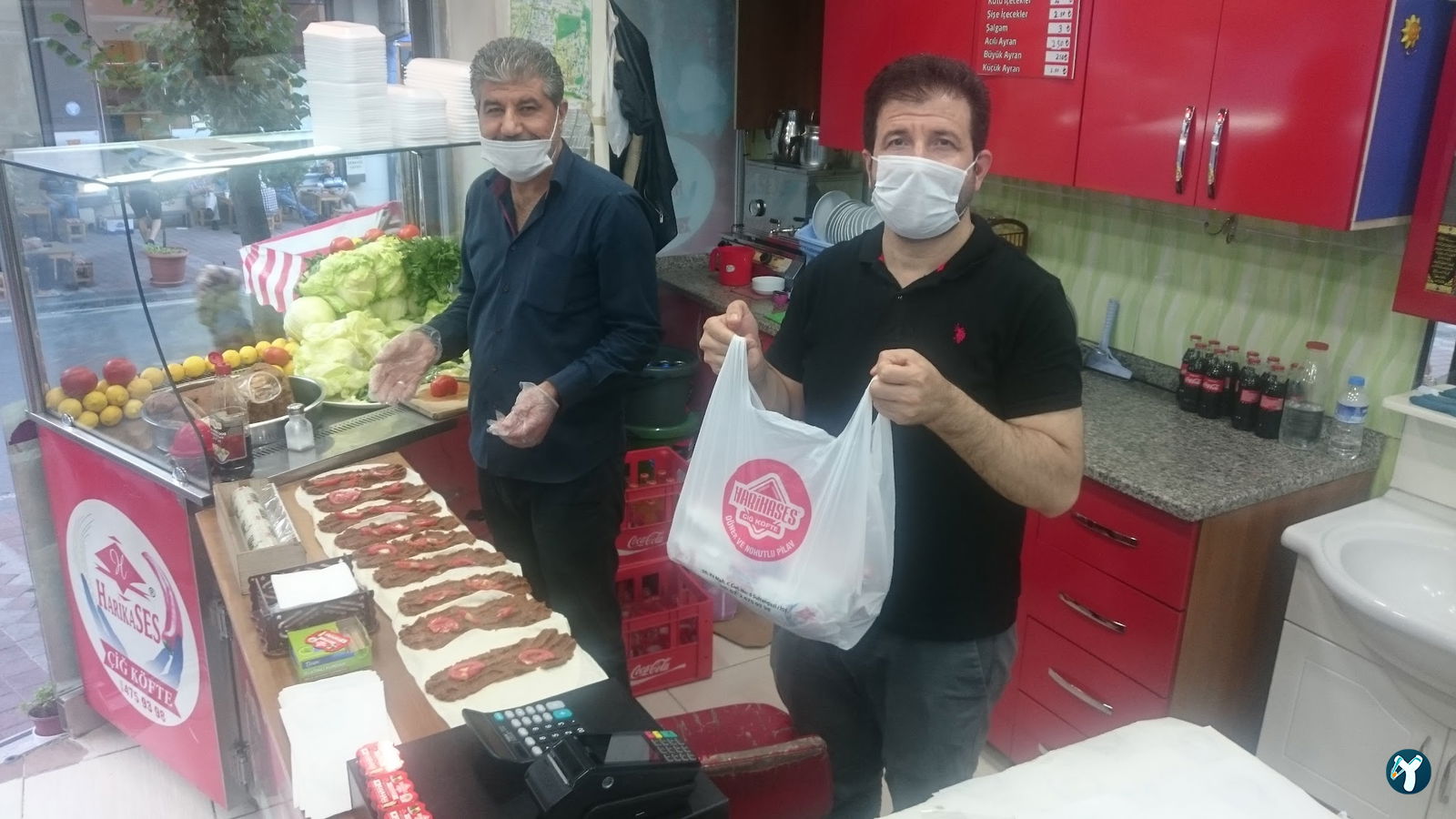 Harikases Çiğköfte Döner