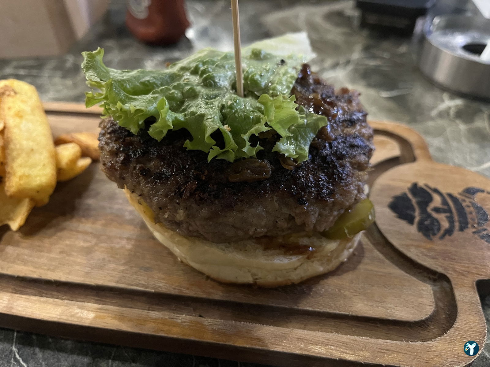 Bar Bar Burger & Coffee