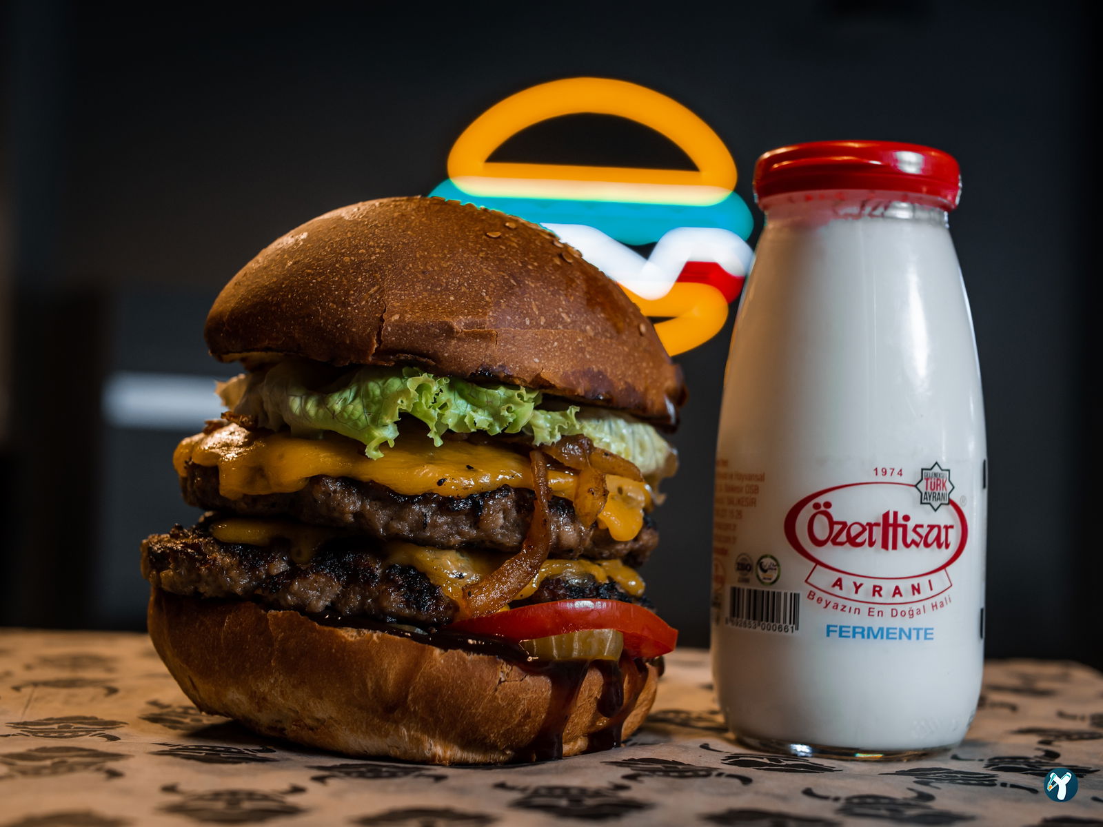 Bar Bar Burger & Coffee