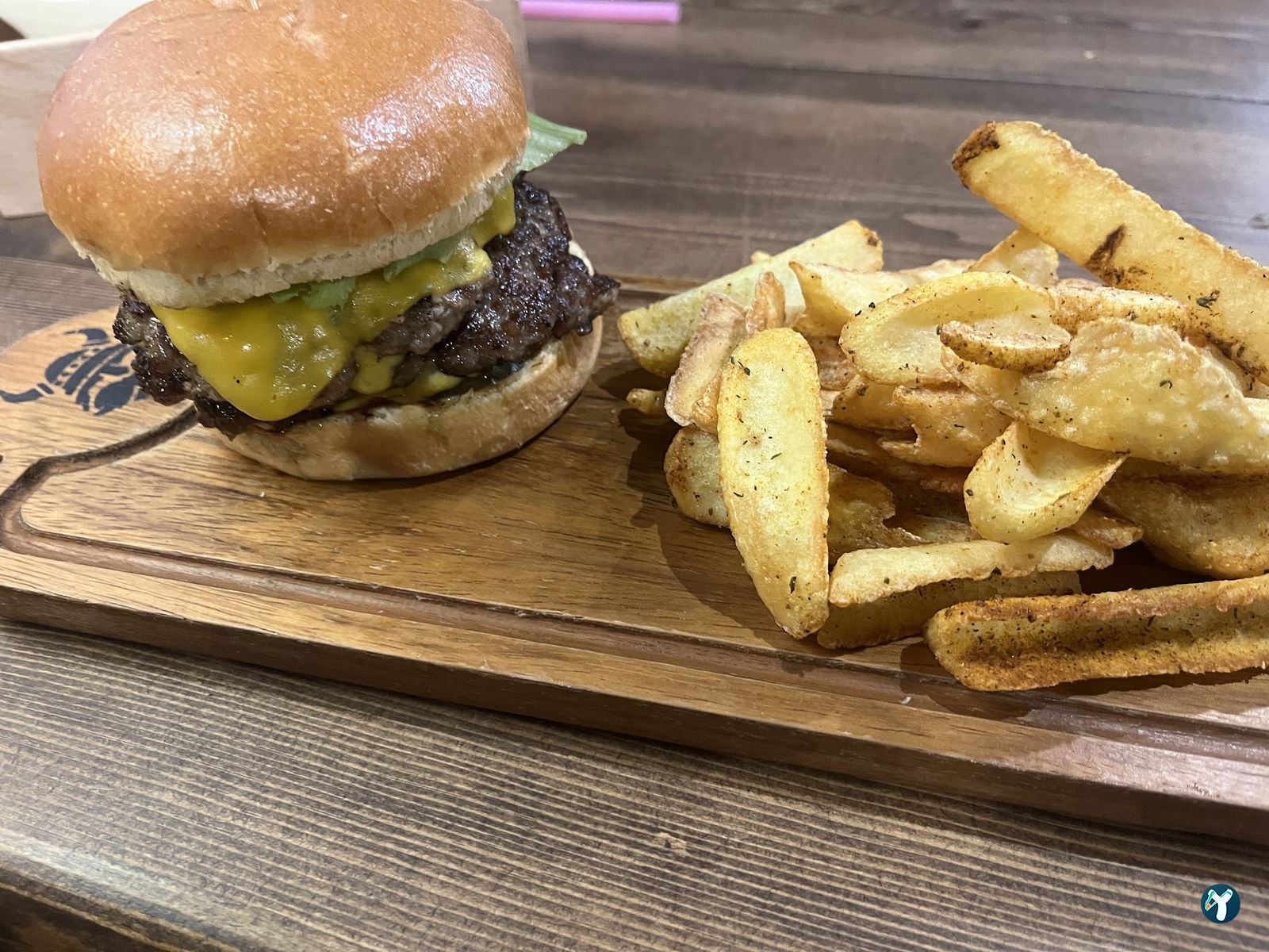 Bar Bar Burger & Coffee