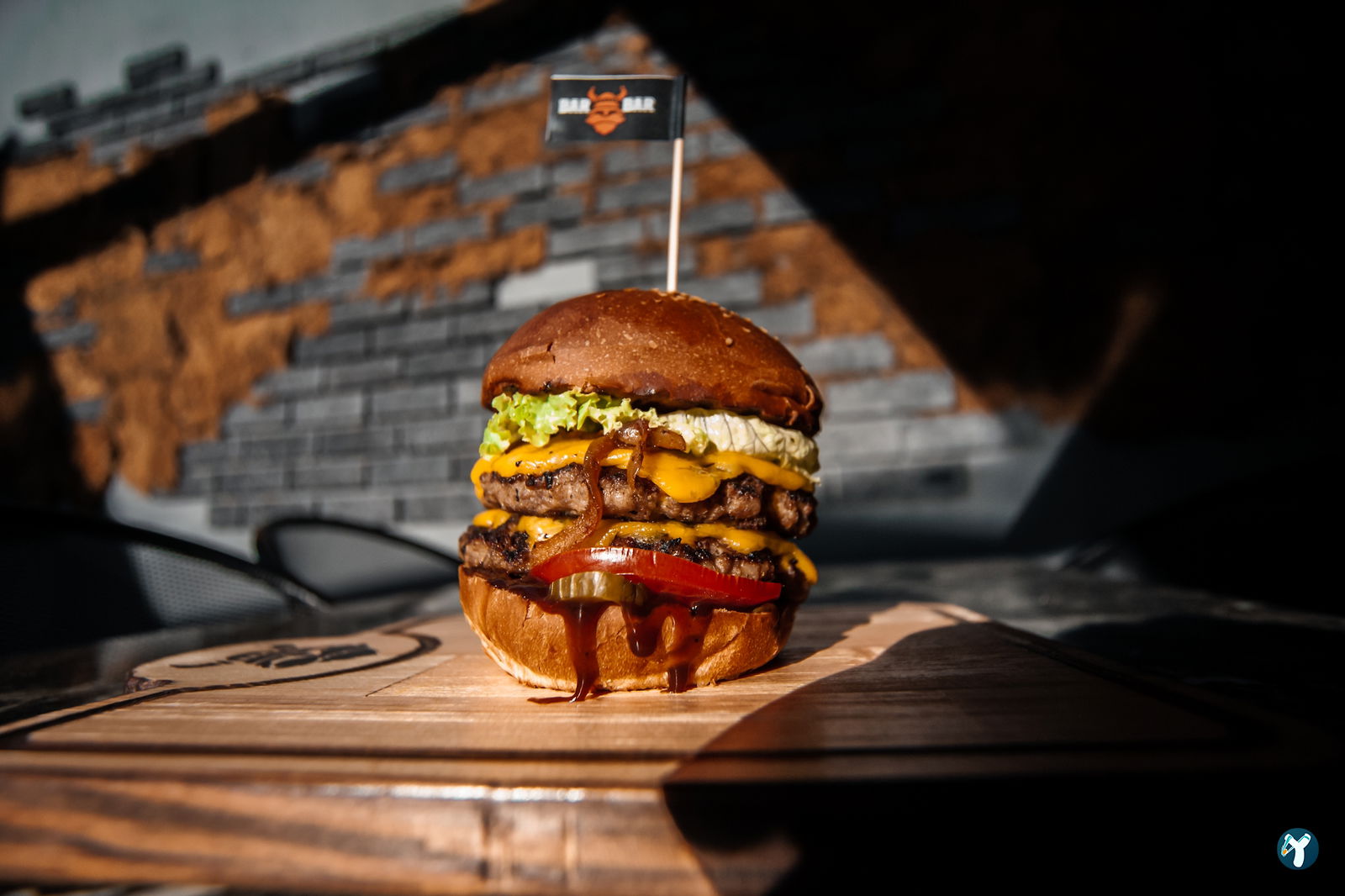 Bar Bar Burger & Coffee