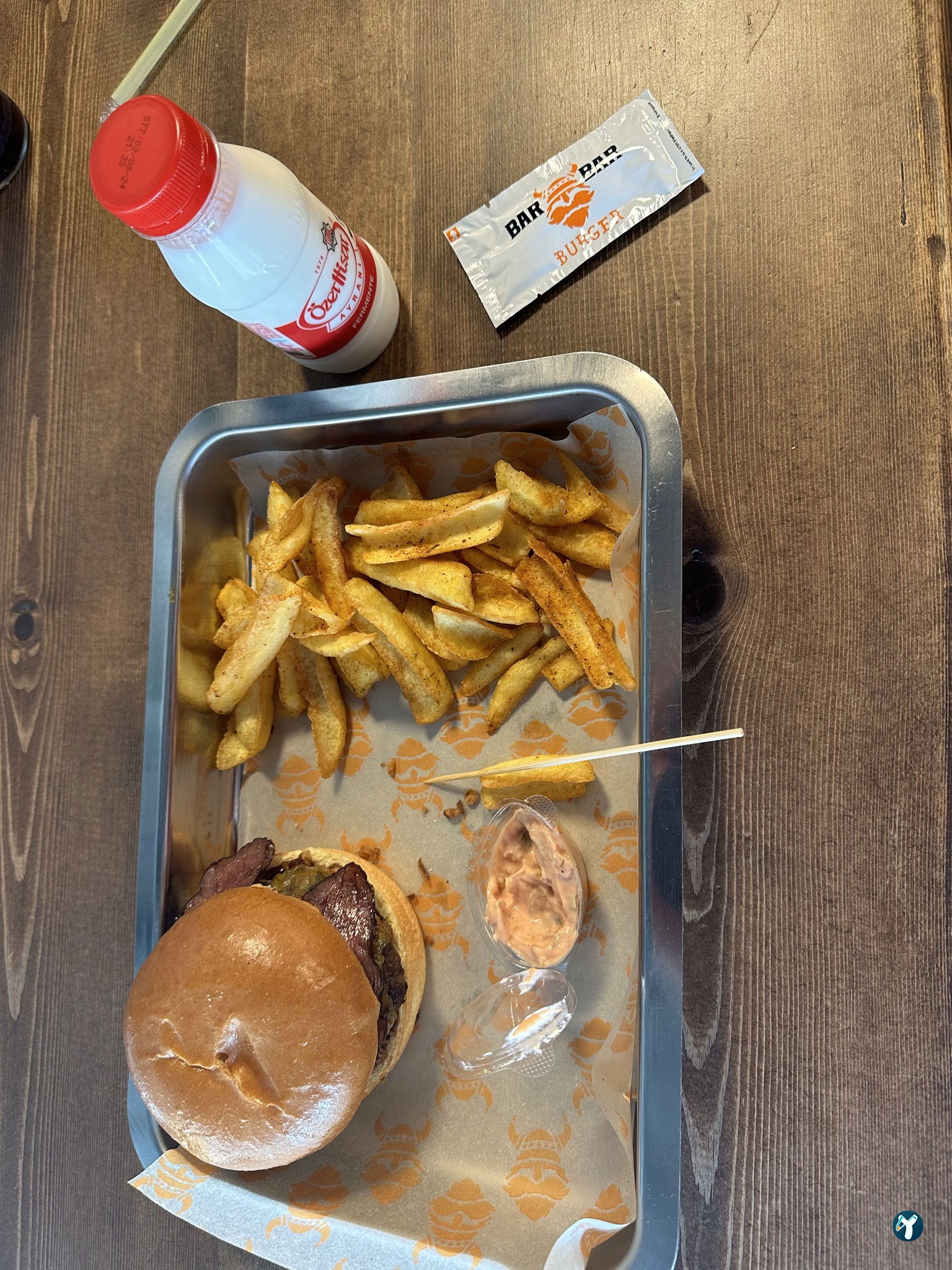 Bar Bar Burger & Coffee