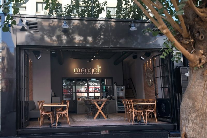 Mengoli Burgers Steak Fries