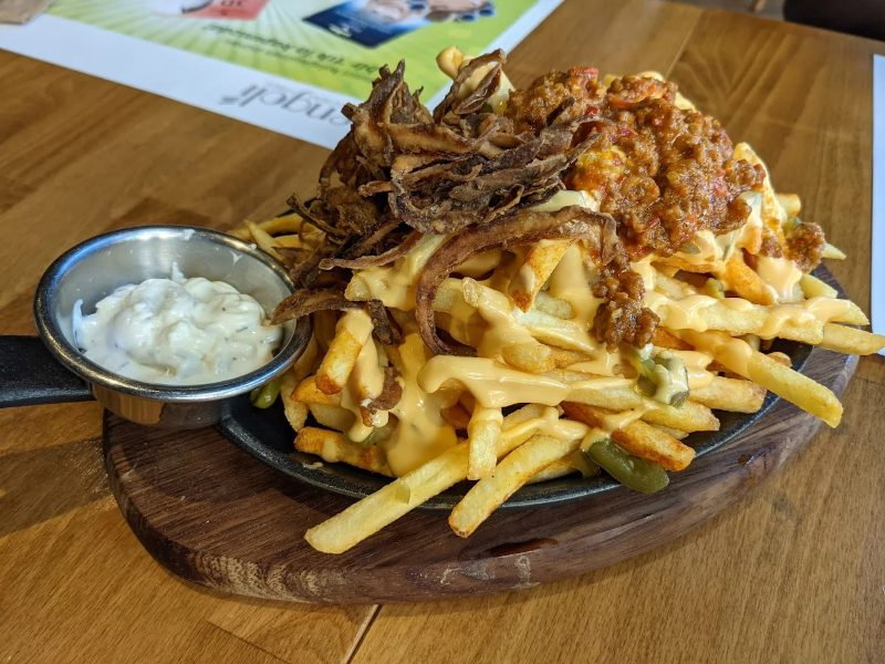 Mengoli Burgers Steak Fries