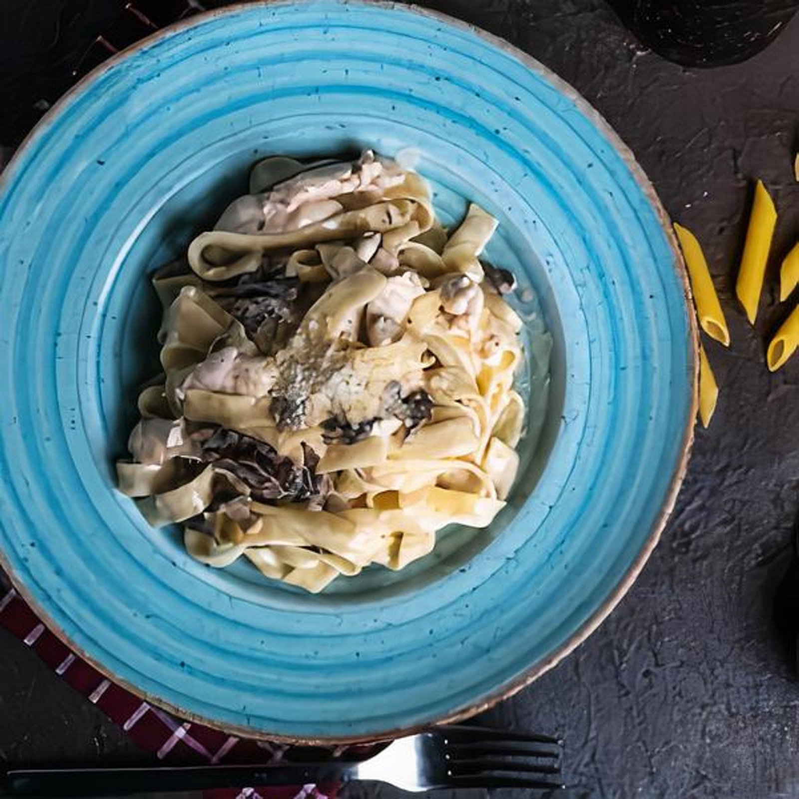 Fettuccine Alfredo