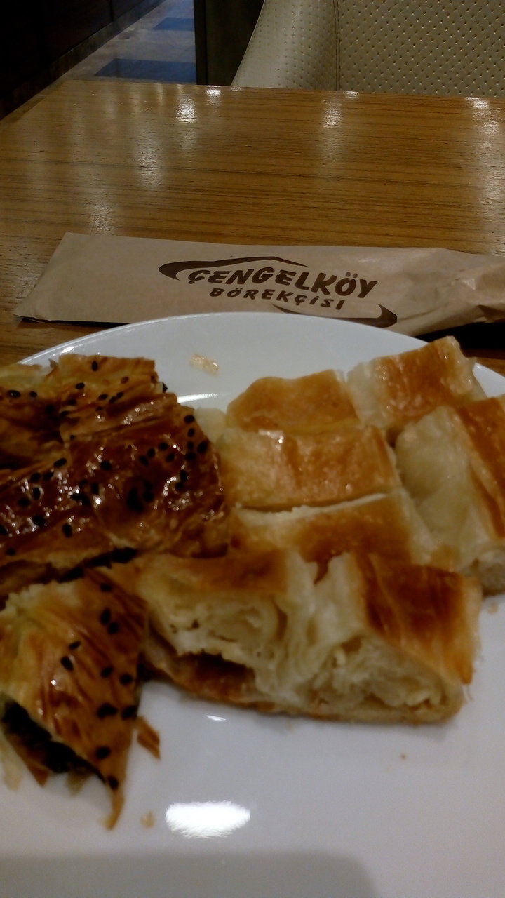 Çengelköy Börekçisi Ortaköy/Beşiktaş