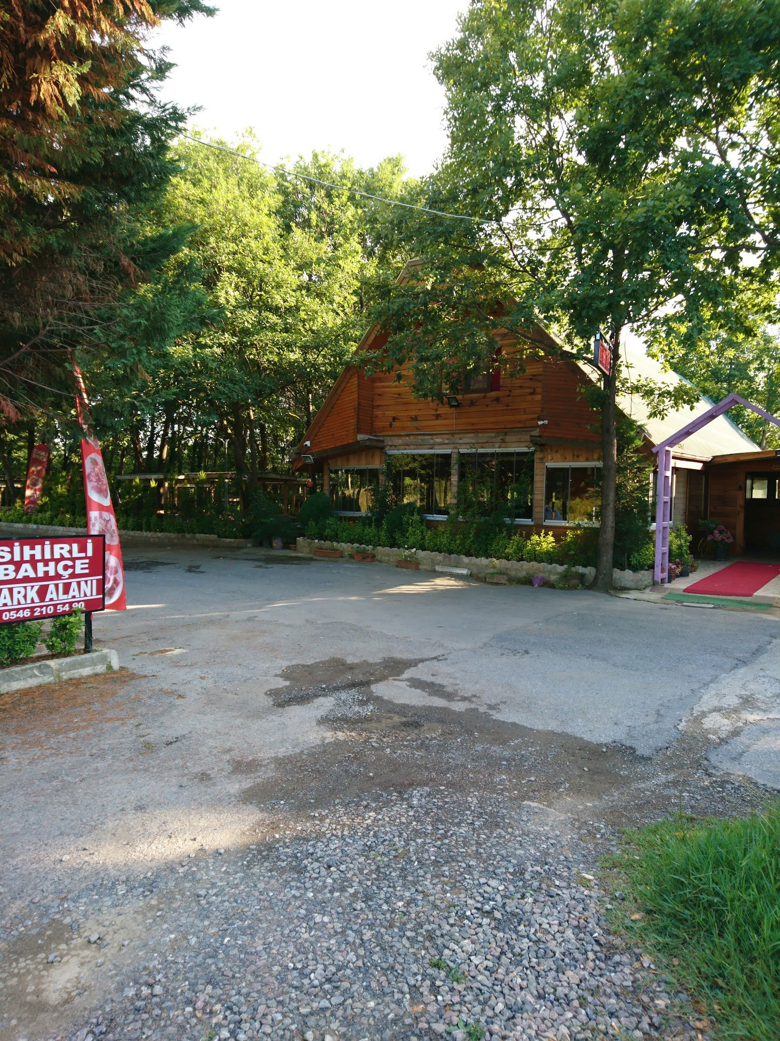 Sihirli Bahce Kirevi