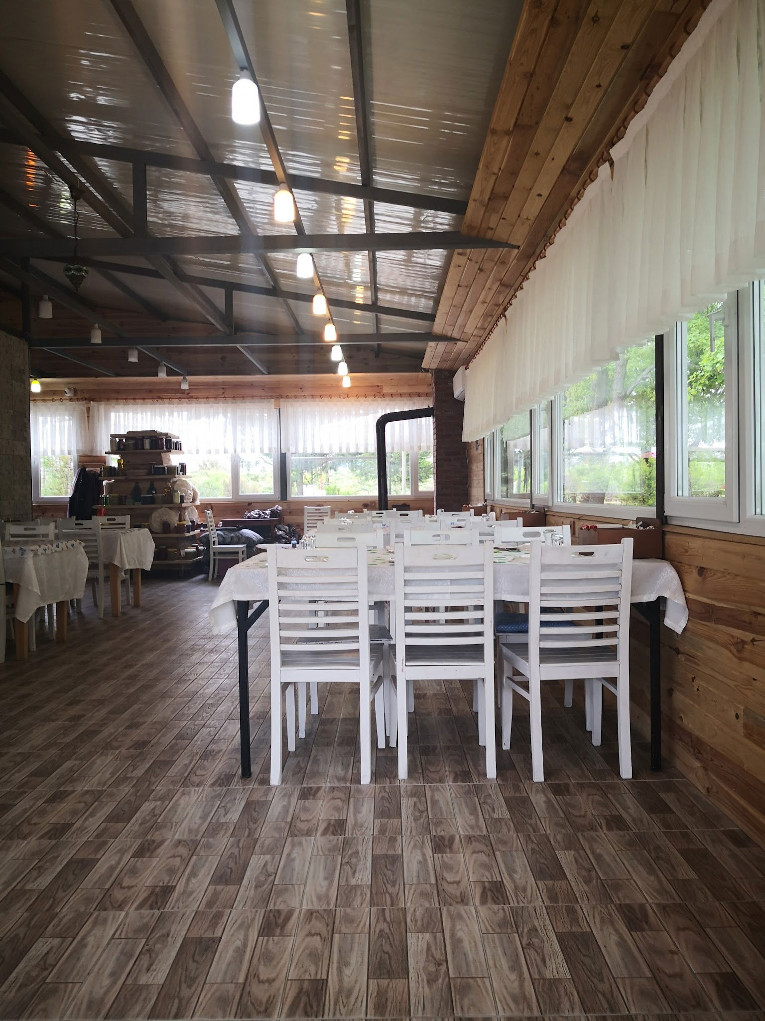 Sihirli Bahce Kirevi