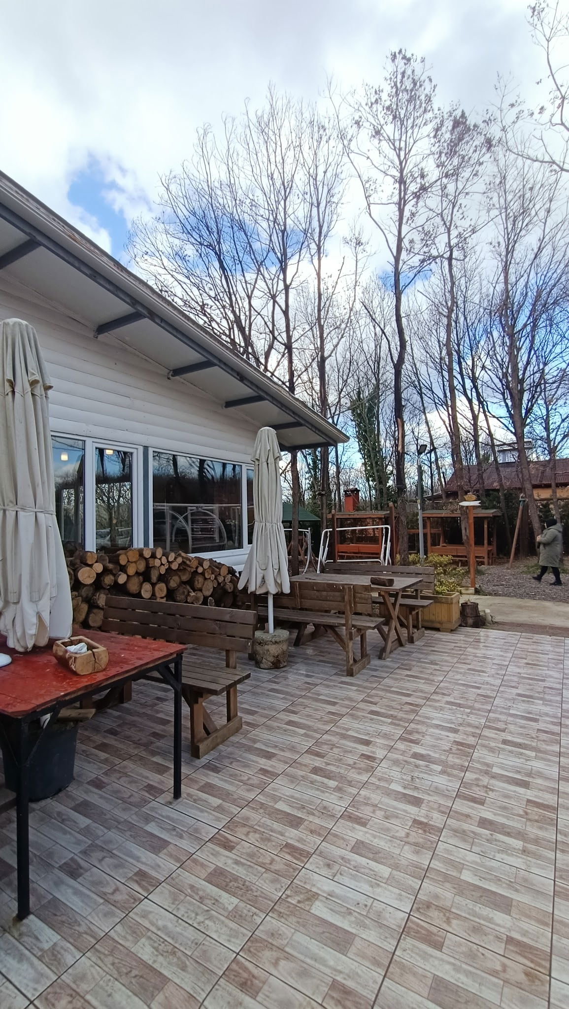 Sihirli Bahce Kirevi