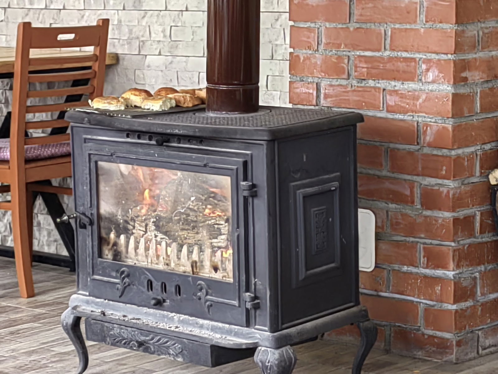 Sihirli Bahce Kirevi