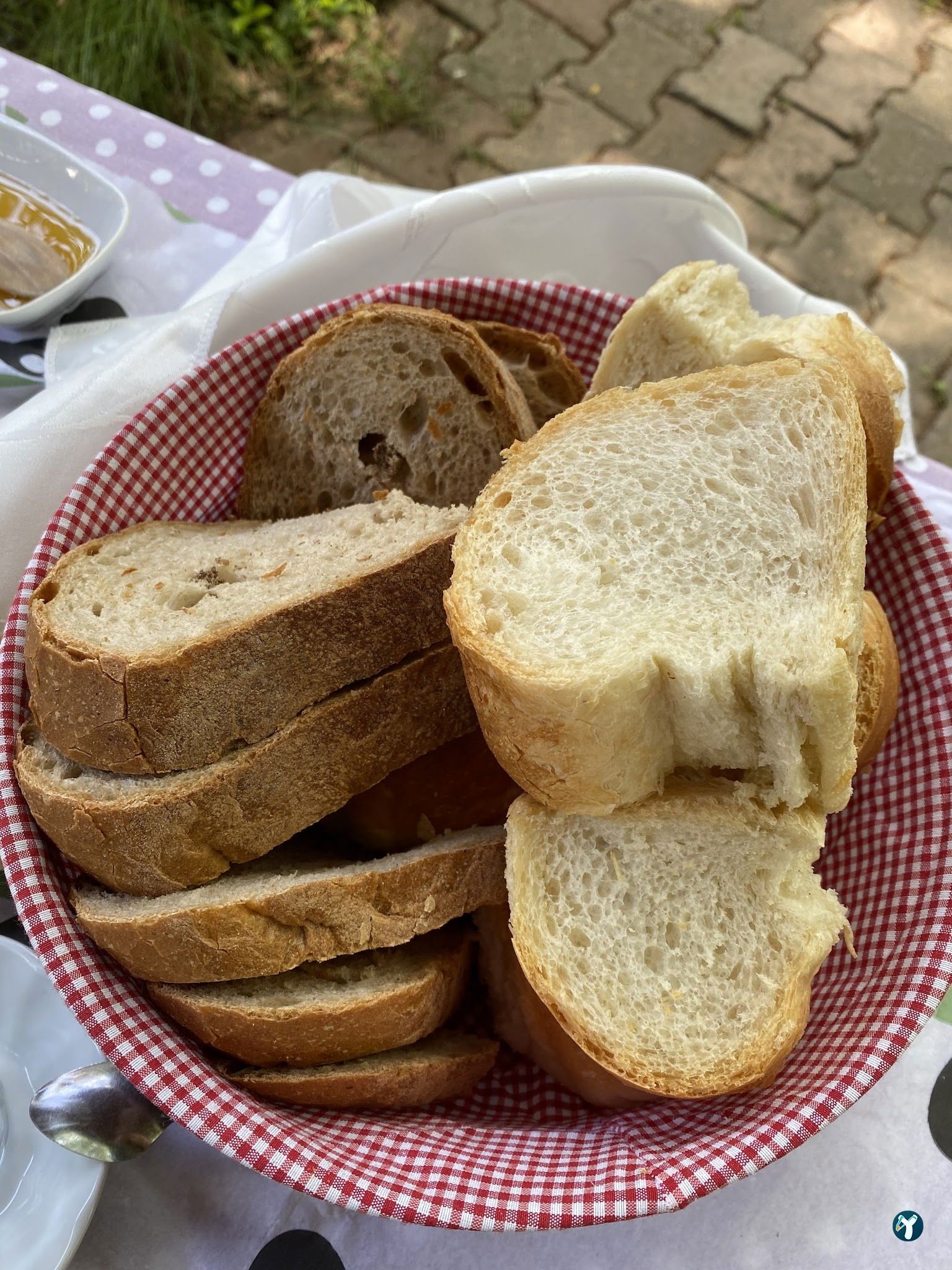 Sihirli Bahce Kirevi