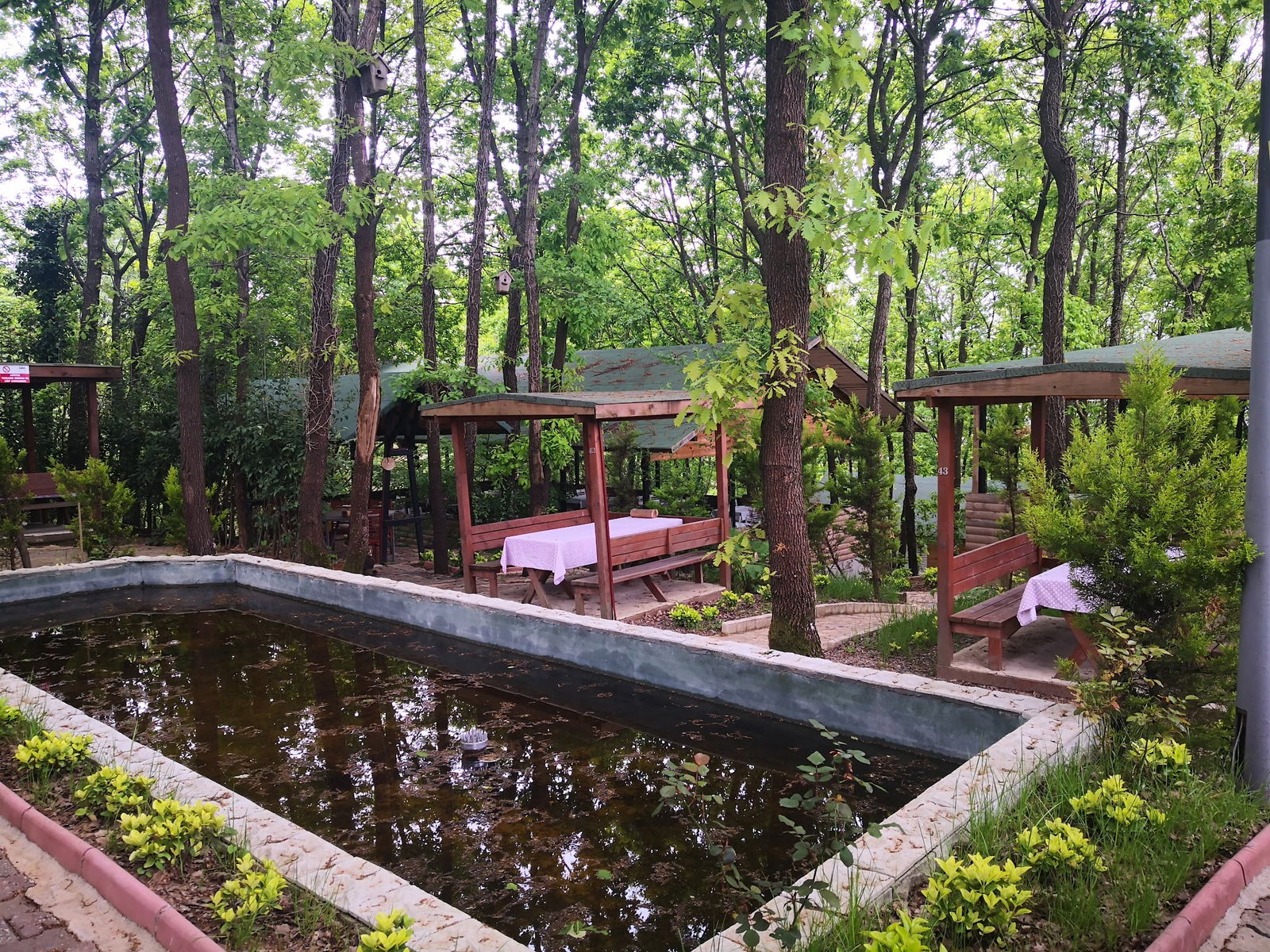 Sihirli Bahce Kirevi