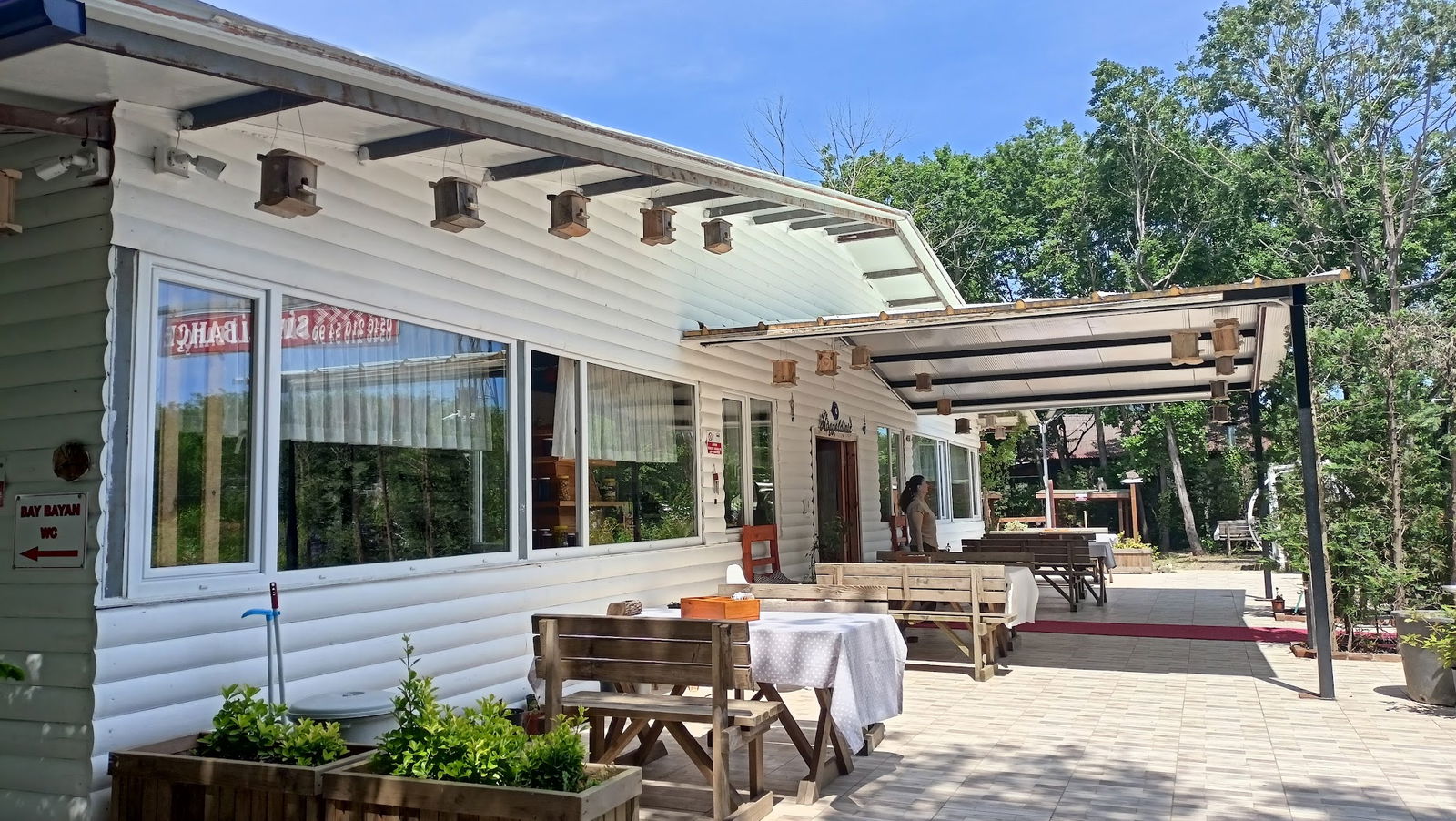 Sihirli Bahce Kirevi