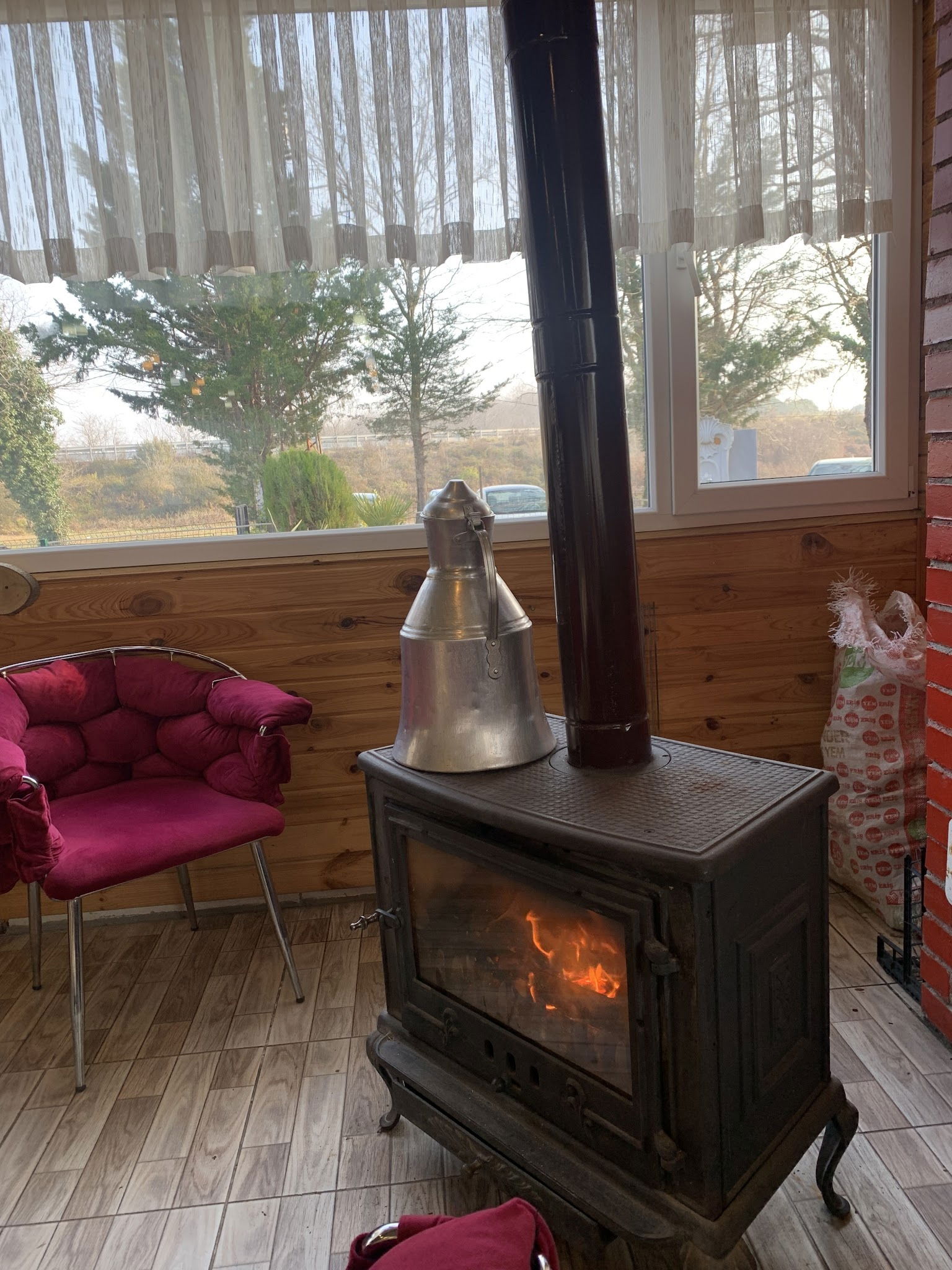 Sihirli Bahce Kirevi