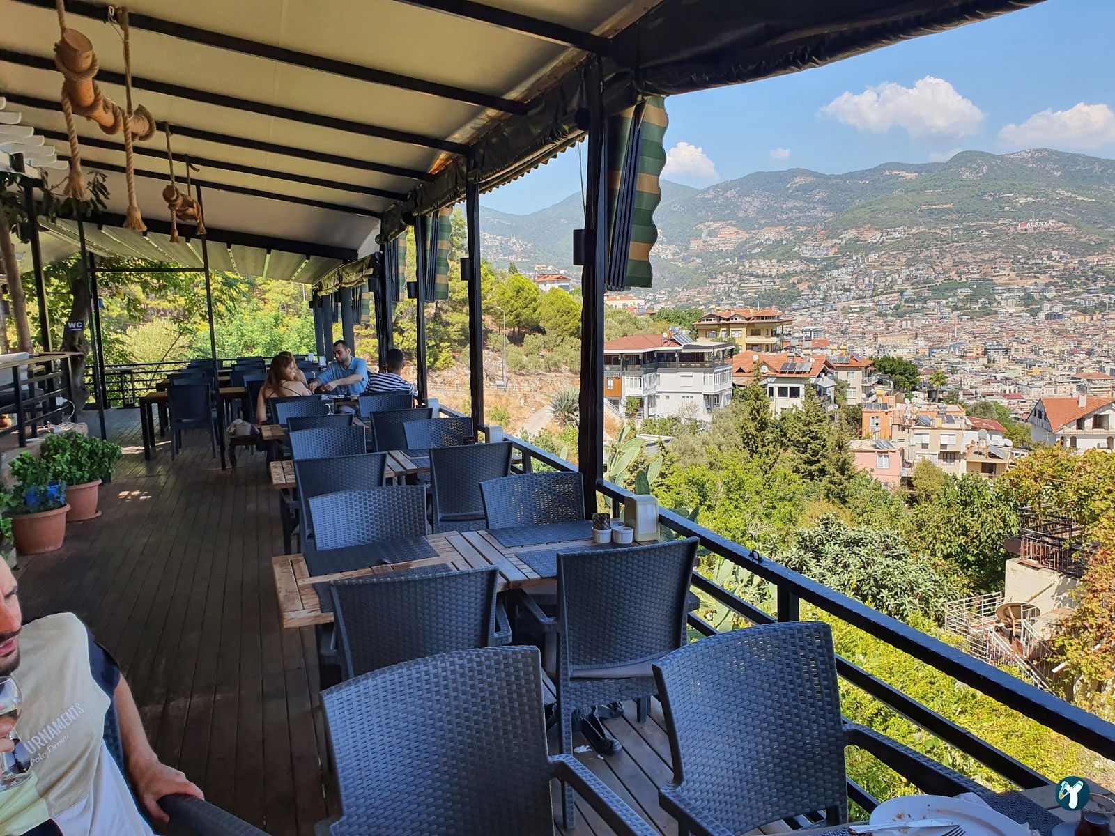 Tuğra Cafe Restaurant-Alkolsuz