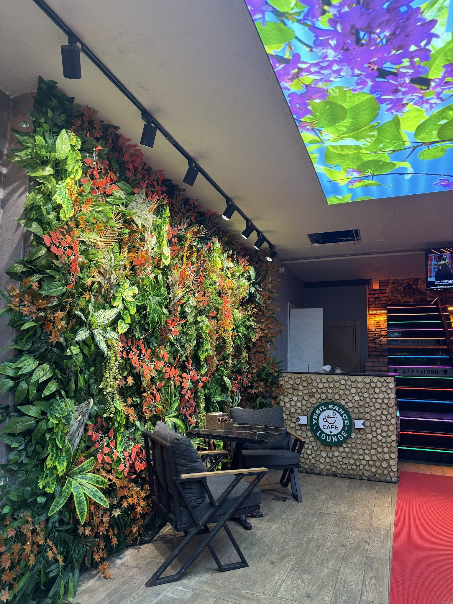 Yeşi̇l Bahçe Cafe Lounge