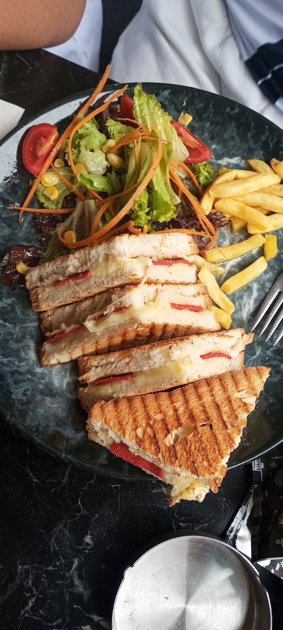 Yeşi̇l Bahçe Cafe Lounge