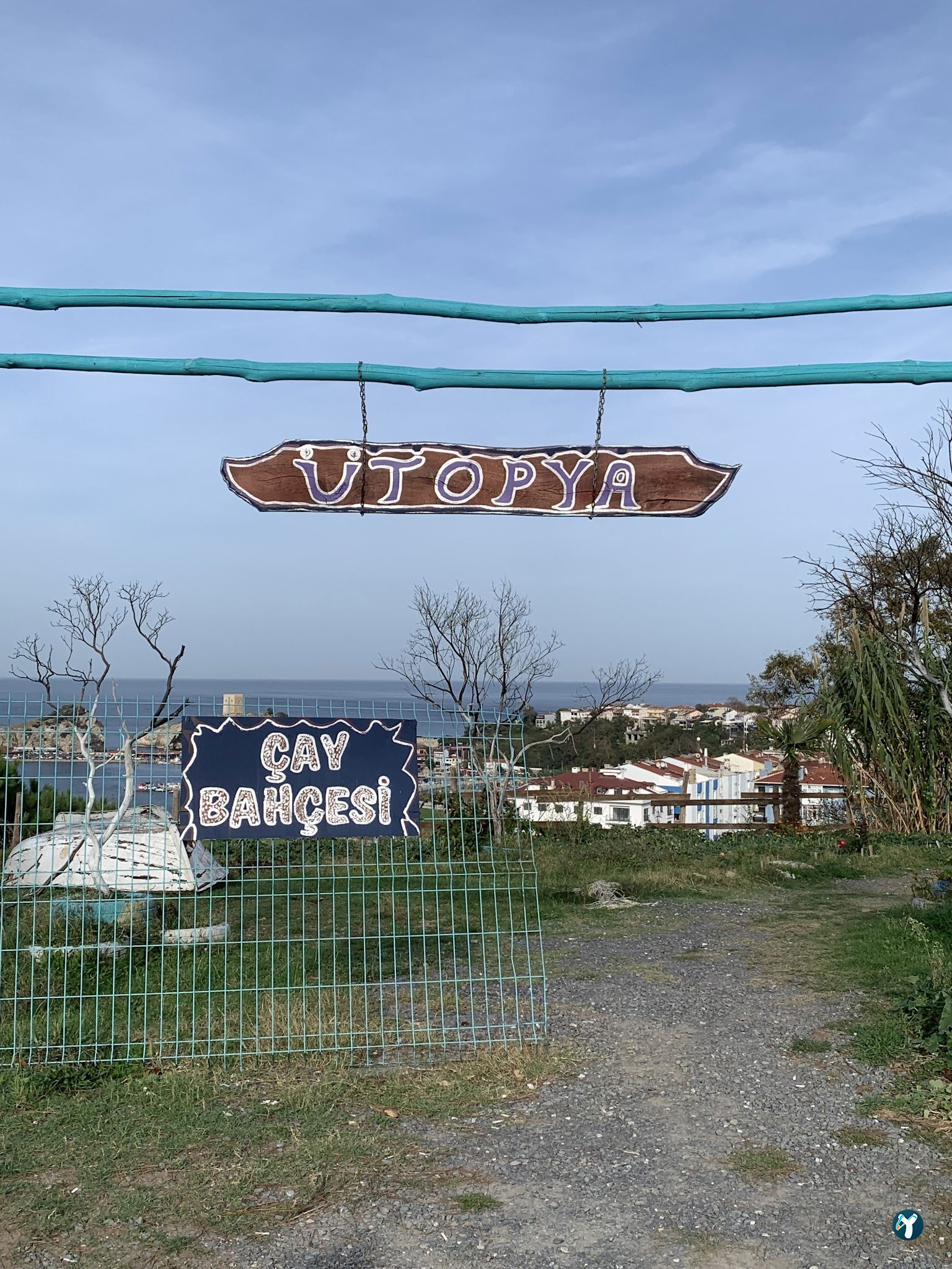 Ütopya Çay Bahçesi