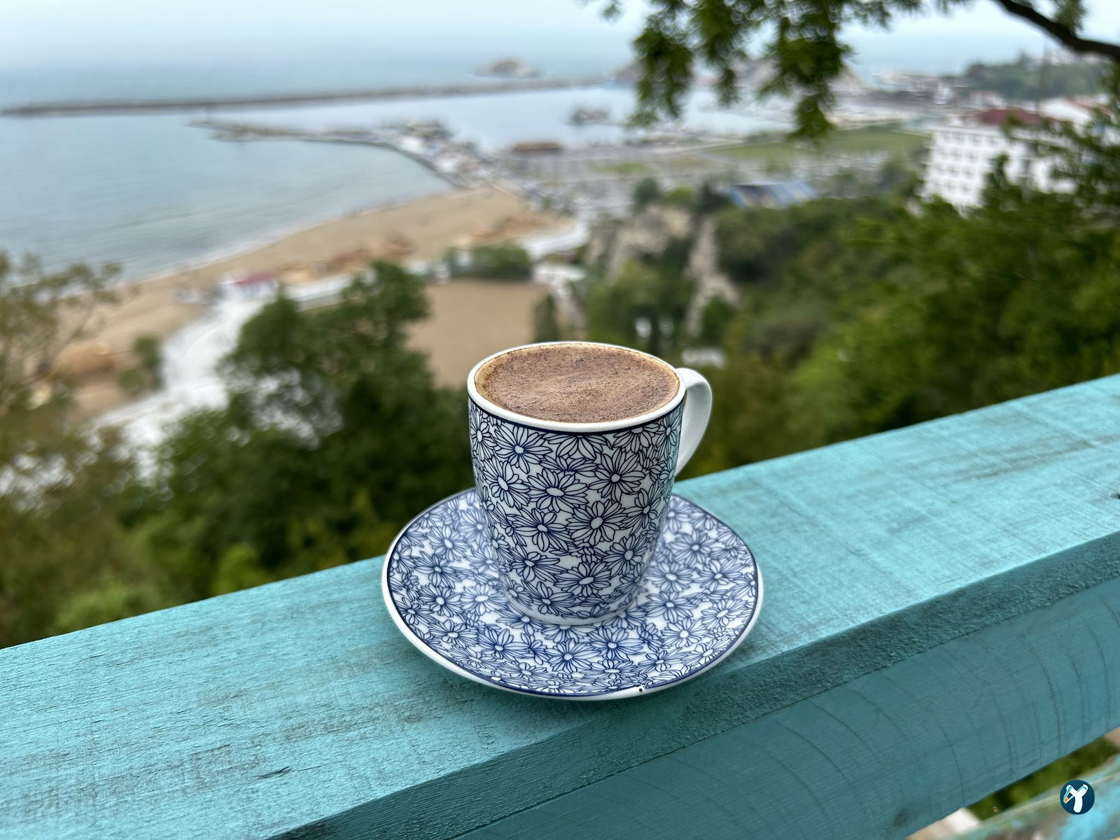 Ütopya Çay Bahçesi