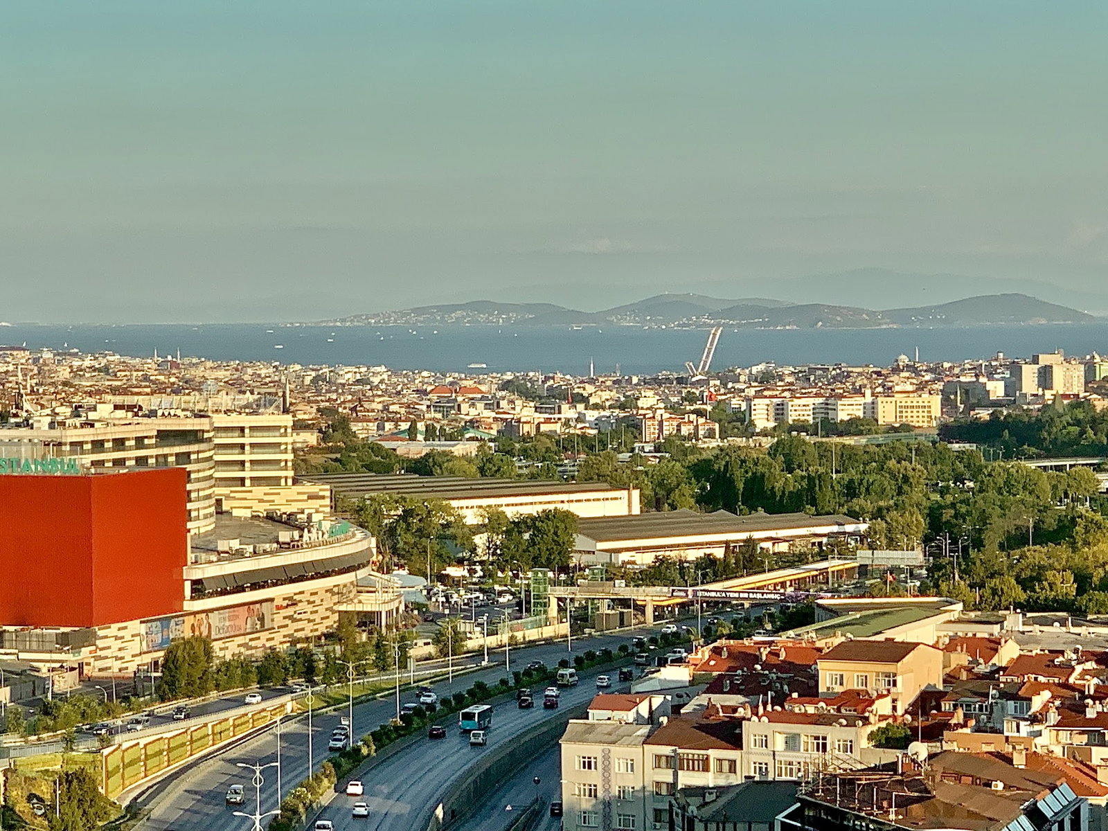 Ramada Encore By Wyndham Istanbul Bayrampasa