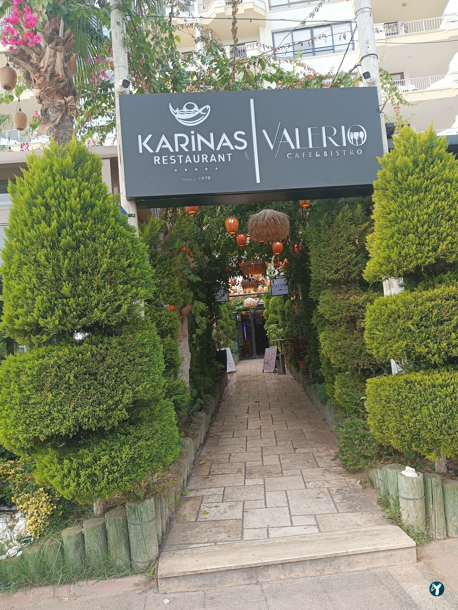 Karinas Restaurant