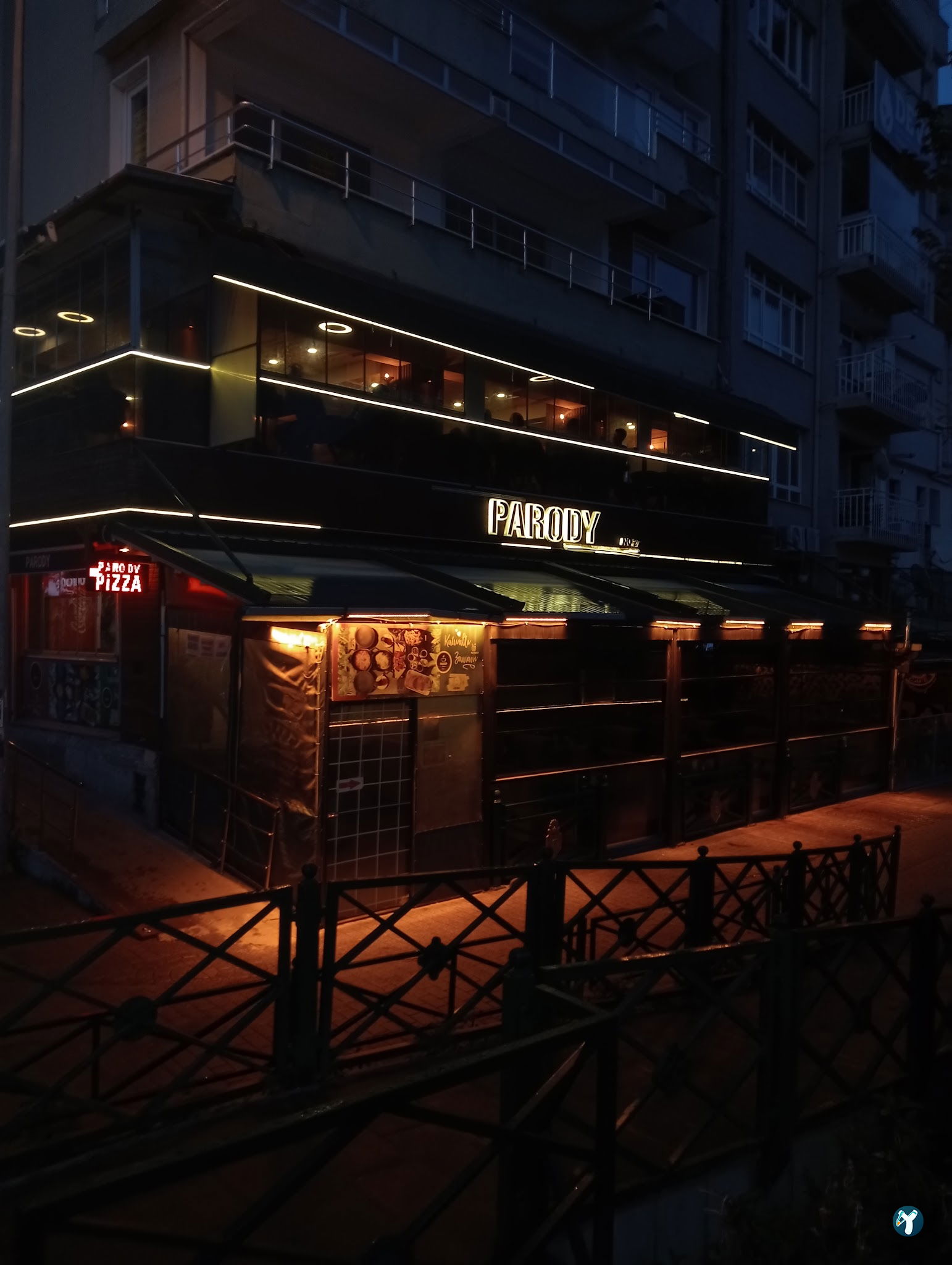 Parody Café