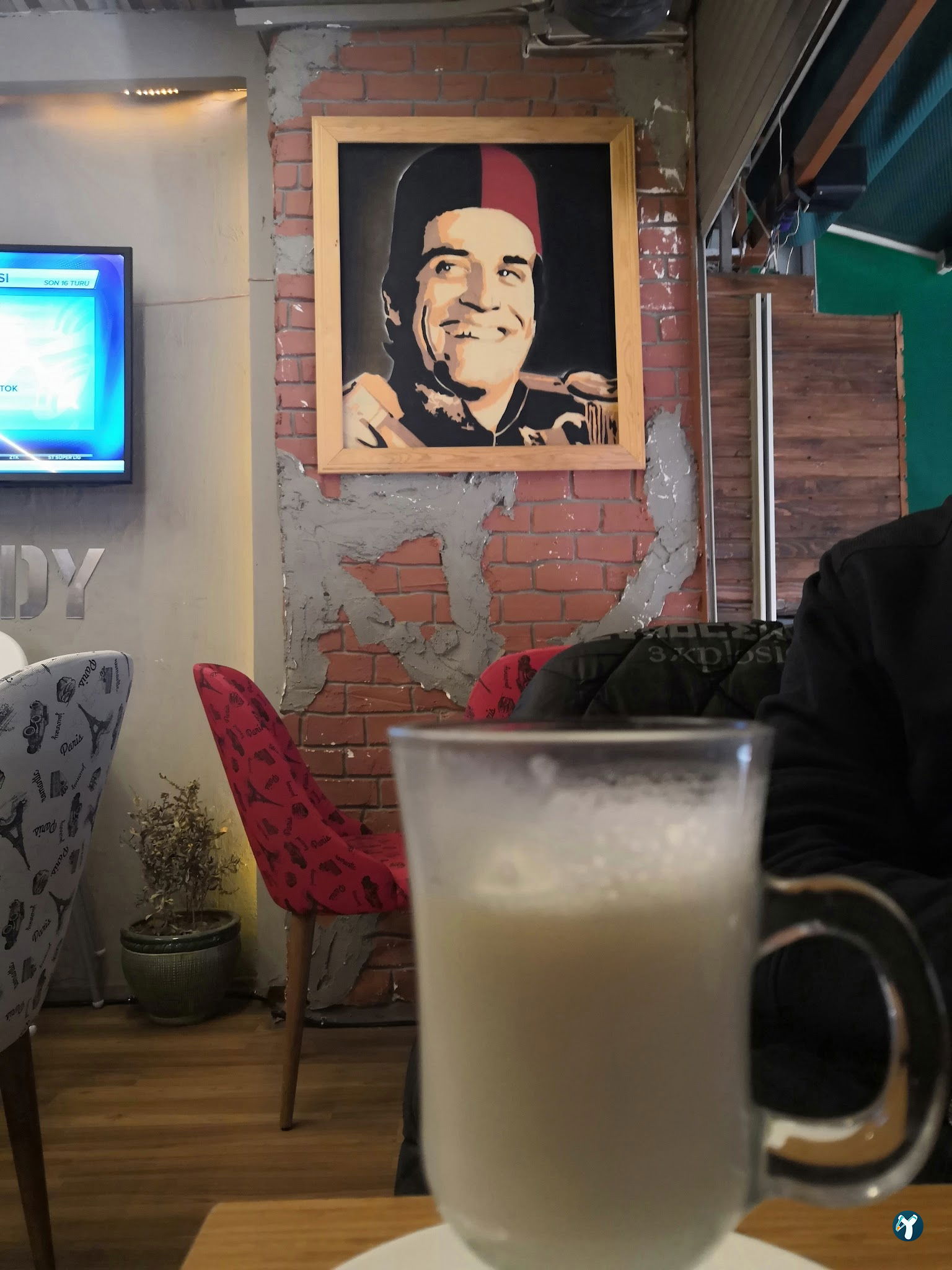 Parody Café