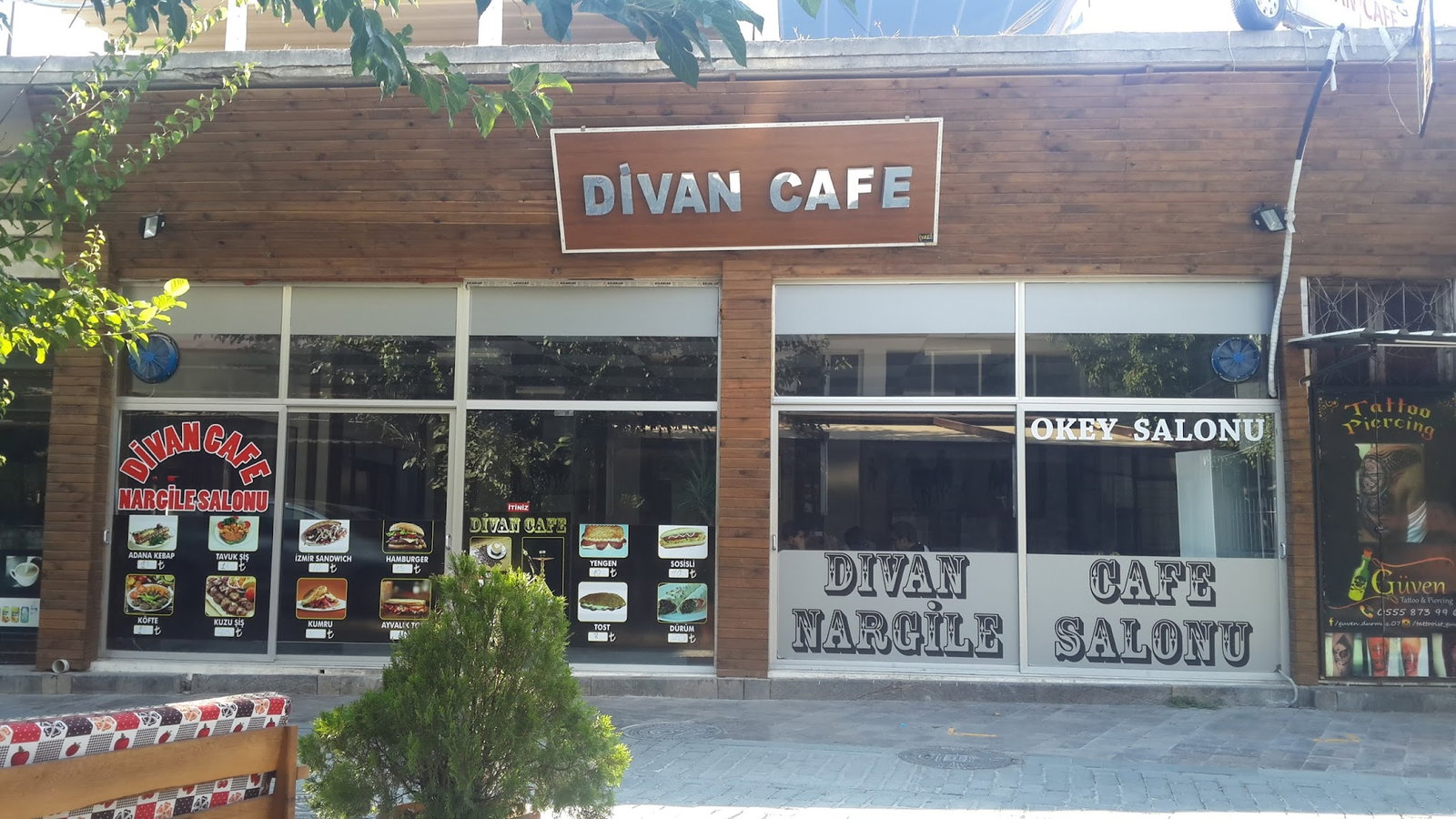 Divan Cafe