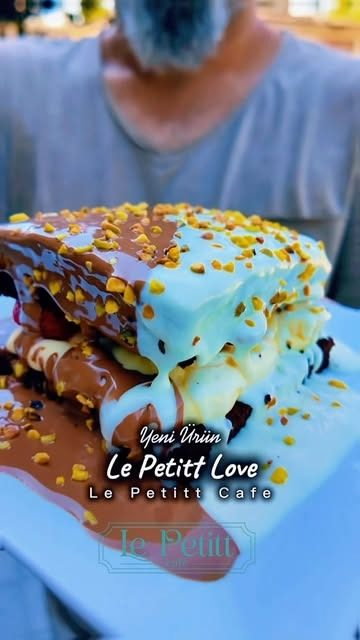 Le Petitt Cafe