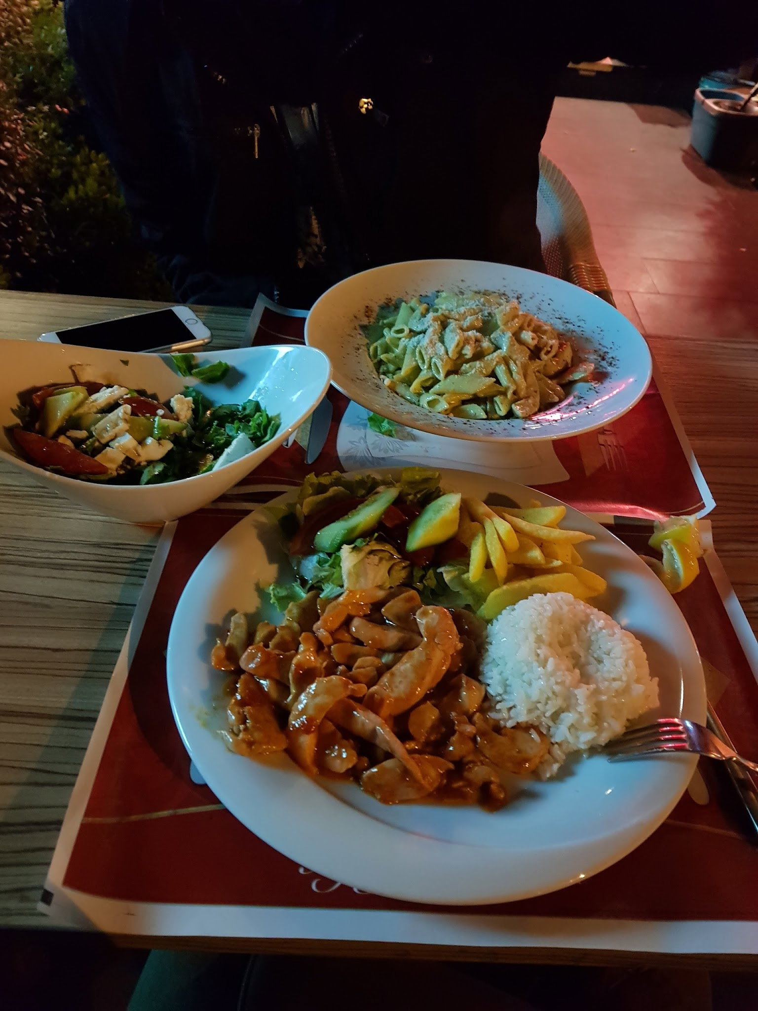 Chicken Suit, Ataköy Piliç Çevirme