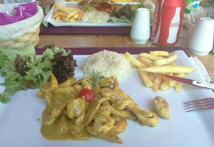 Chicken Suit, Ataköy Piliç Çevirme