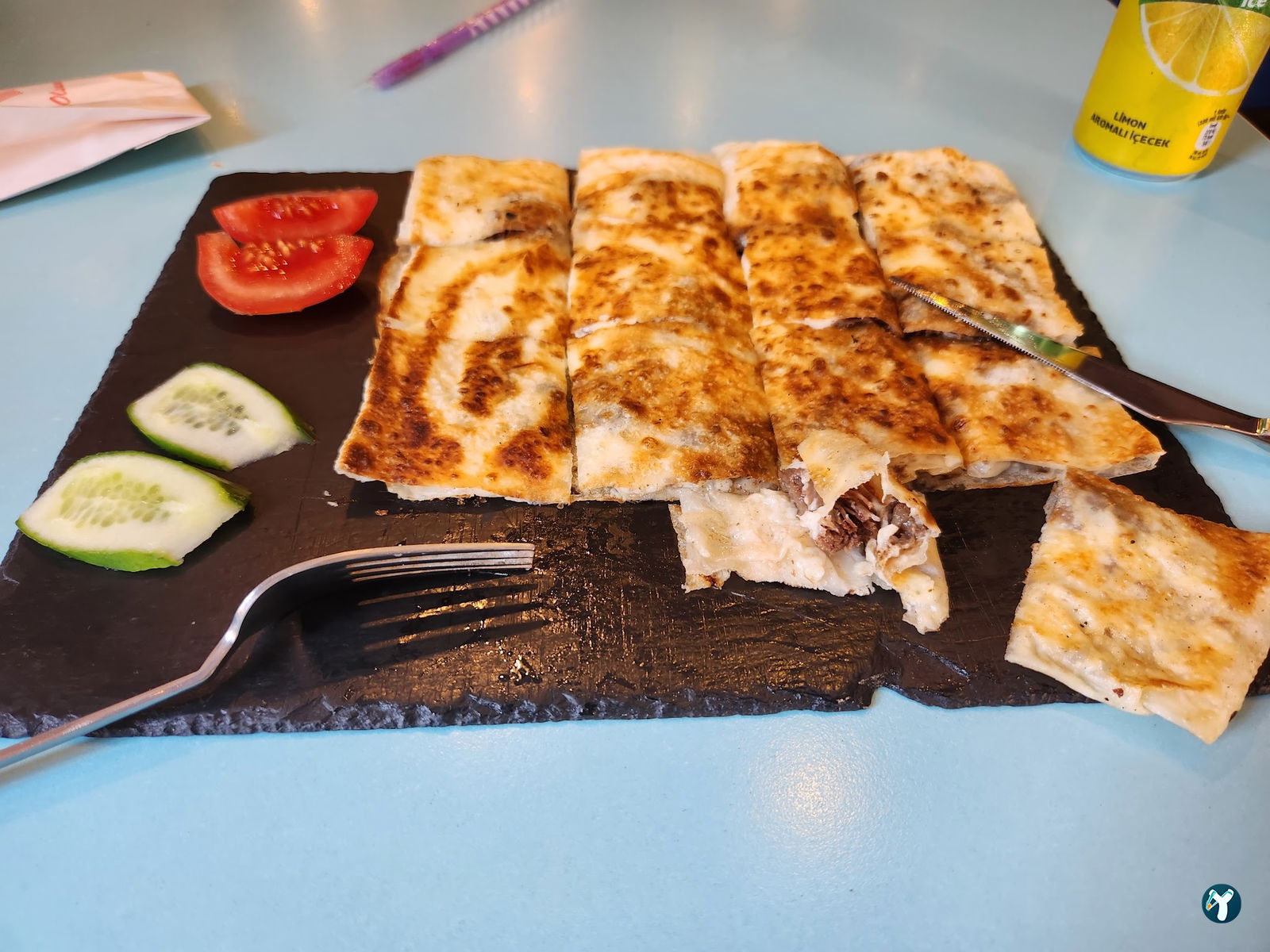 Valens Cafe Restaurant