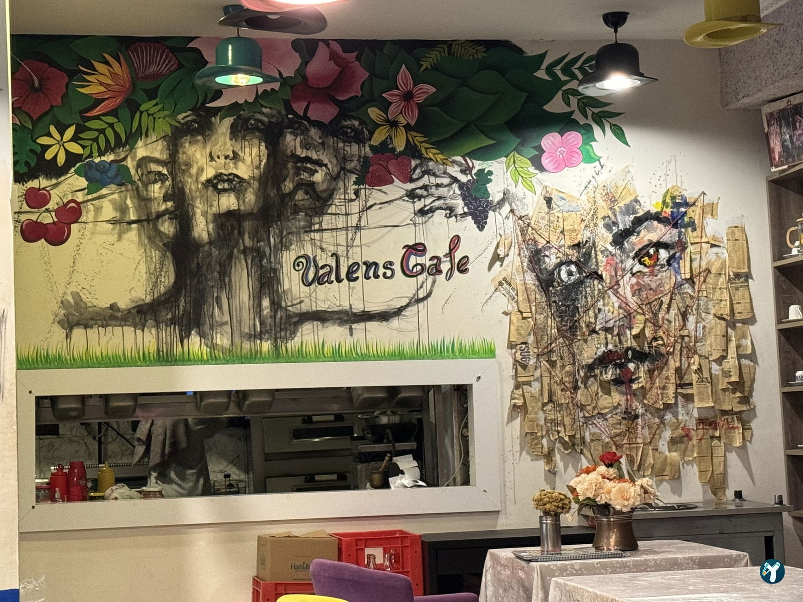 Valens Cafe Restaurant