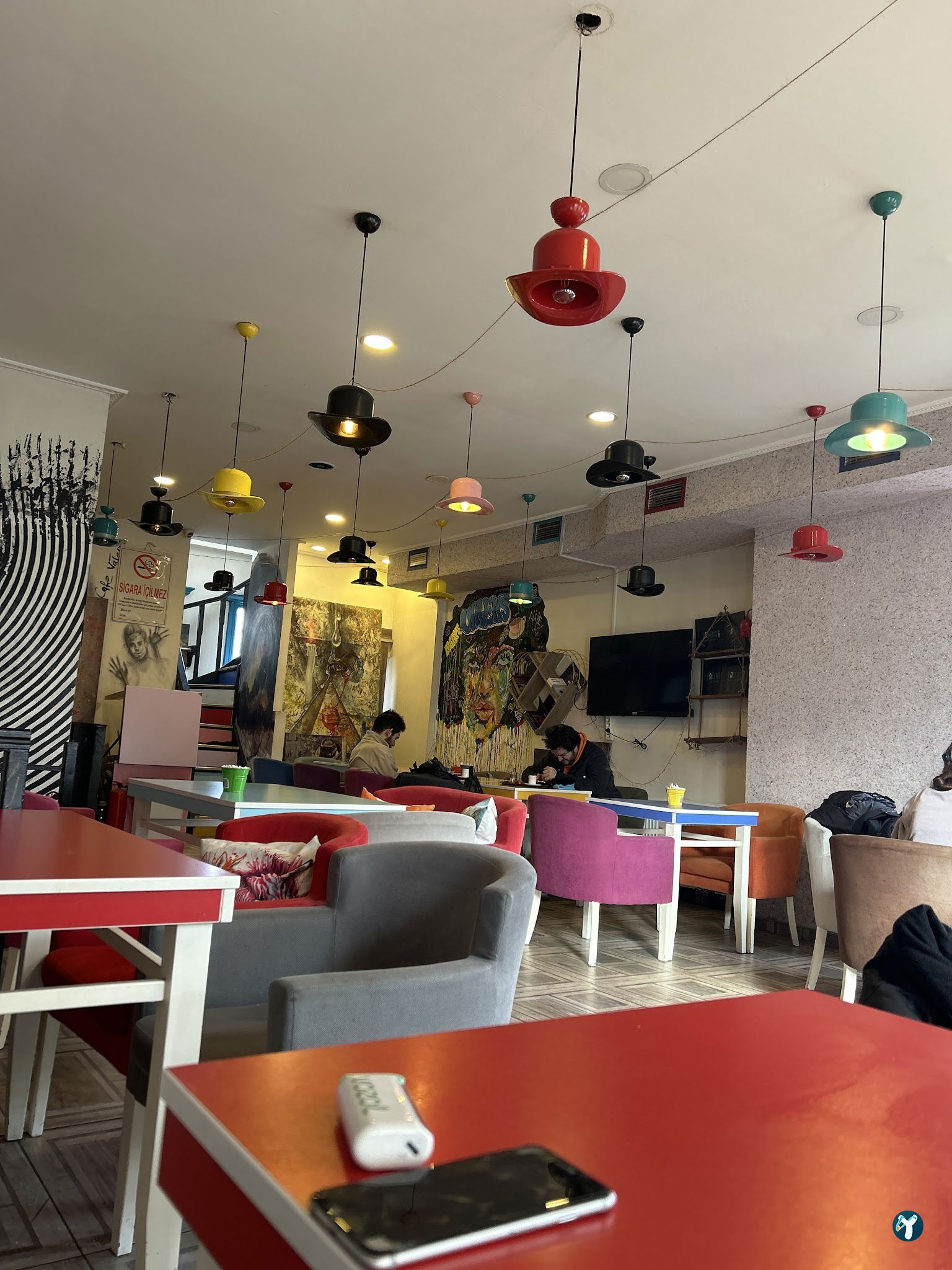 Valens Cafe Restaurant