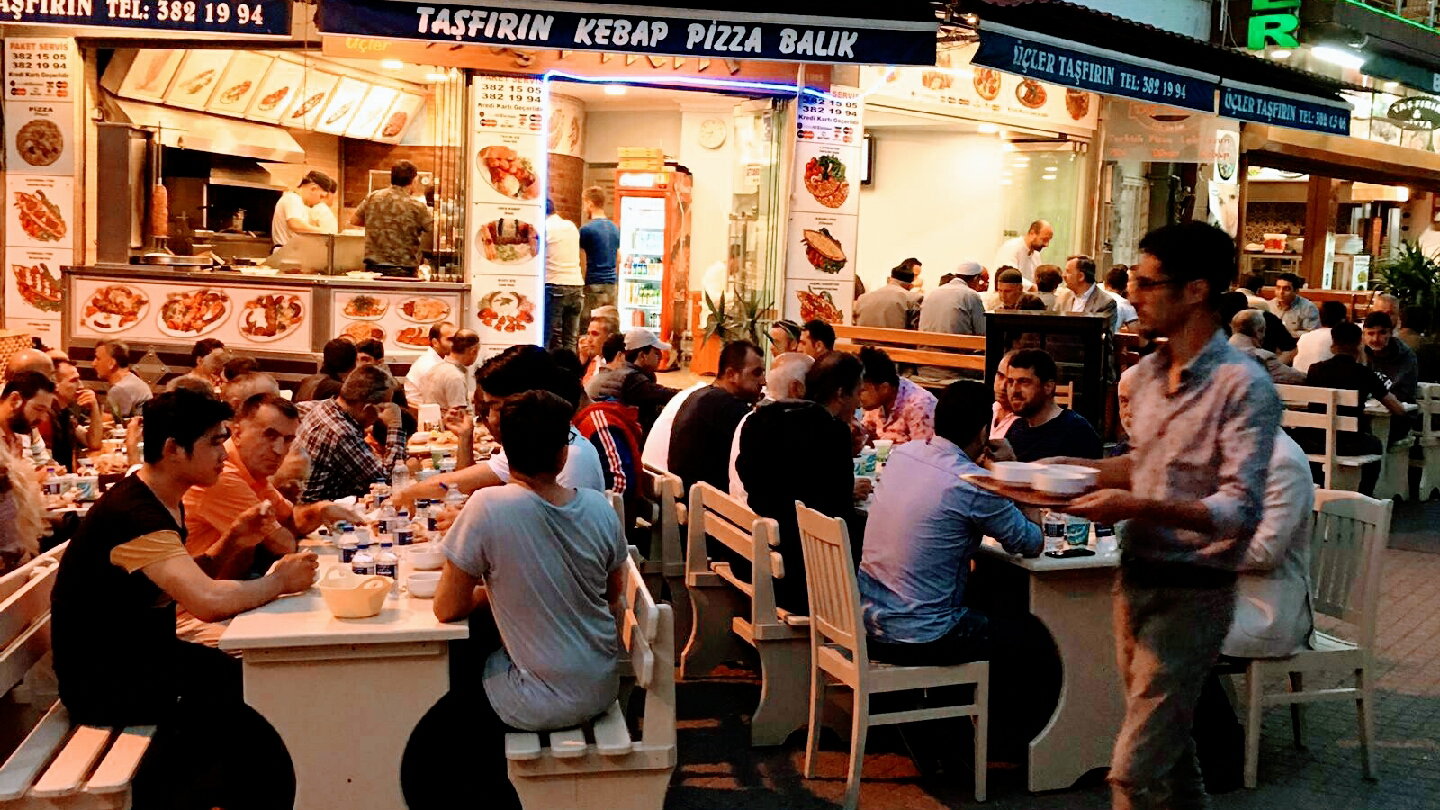 Taşfırın Lovemacunn